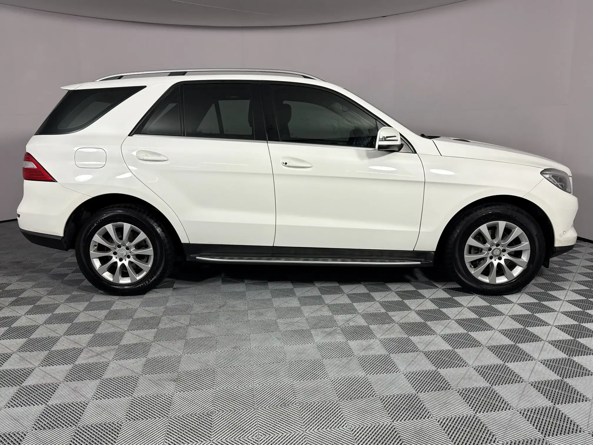Mercedes-Benz M Class