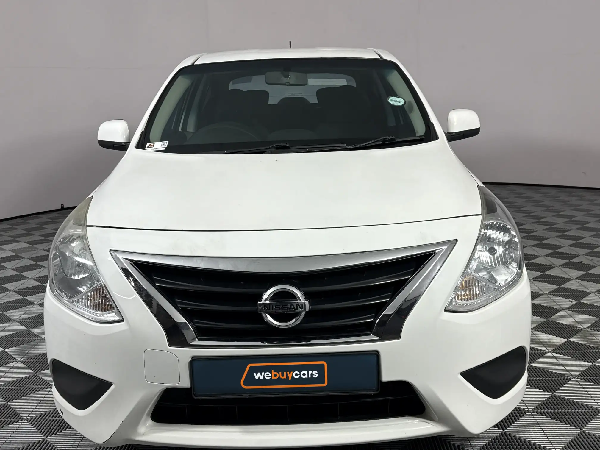 Nissan Almera