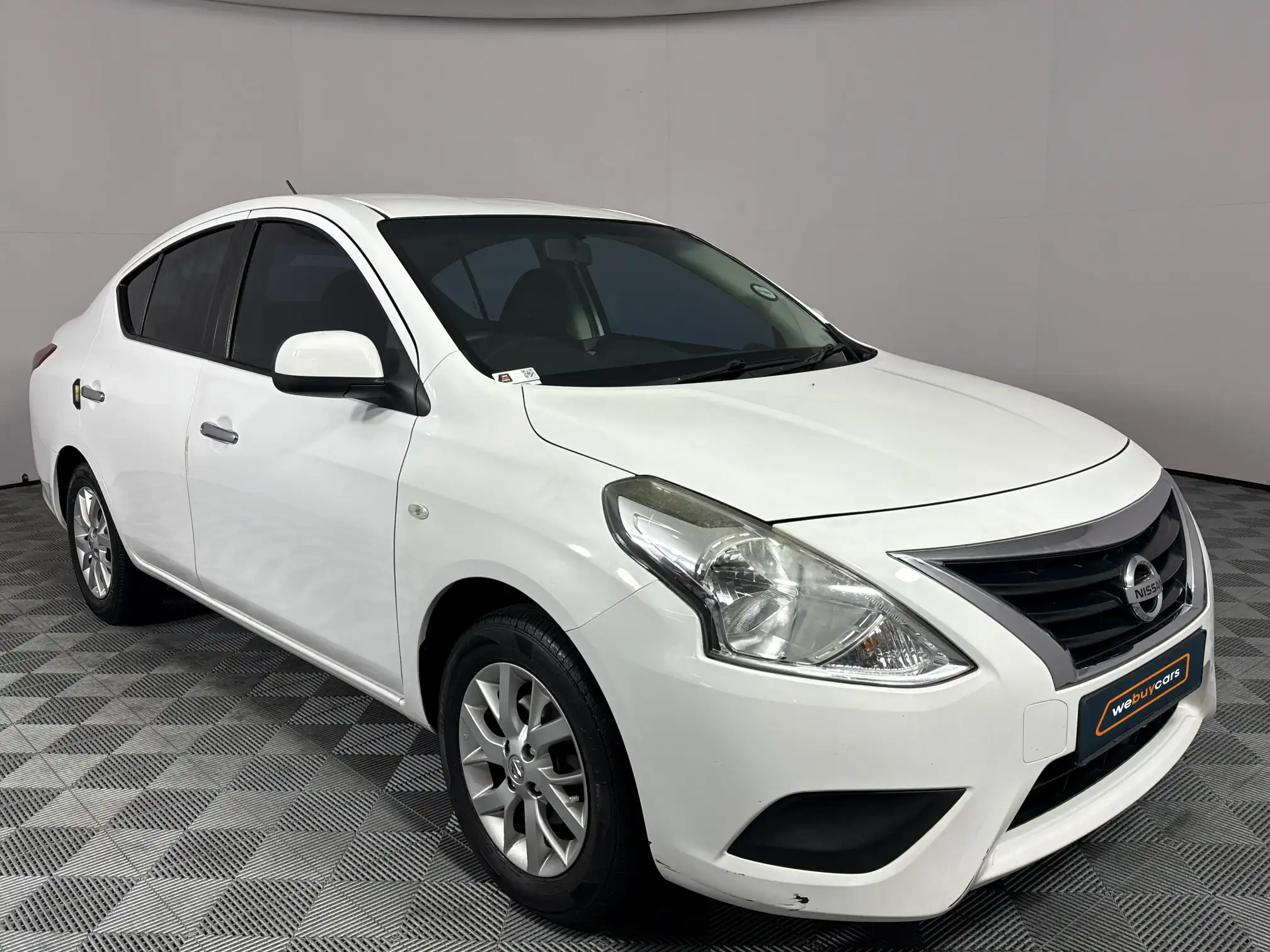 Nissan Almera