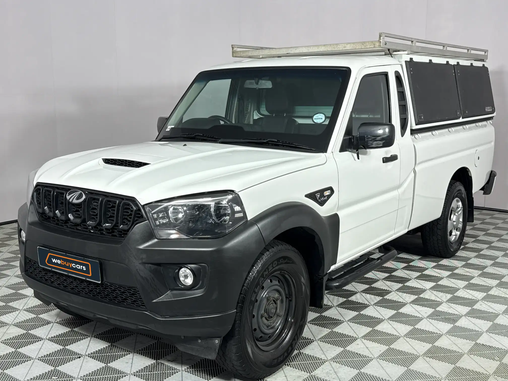 2024 Mahindra PIK UP