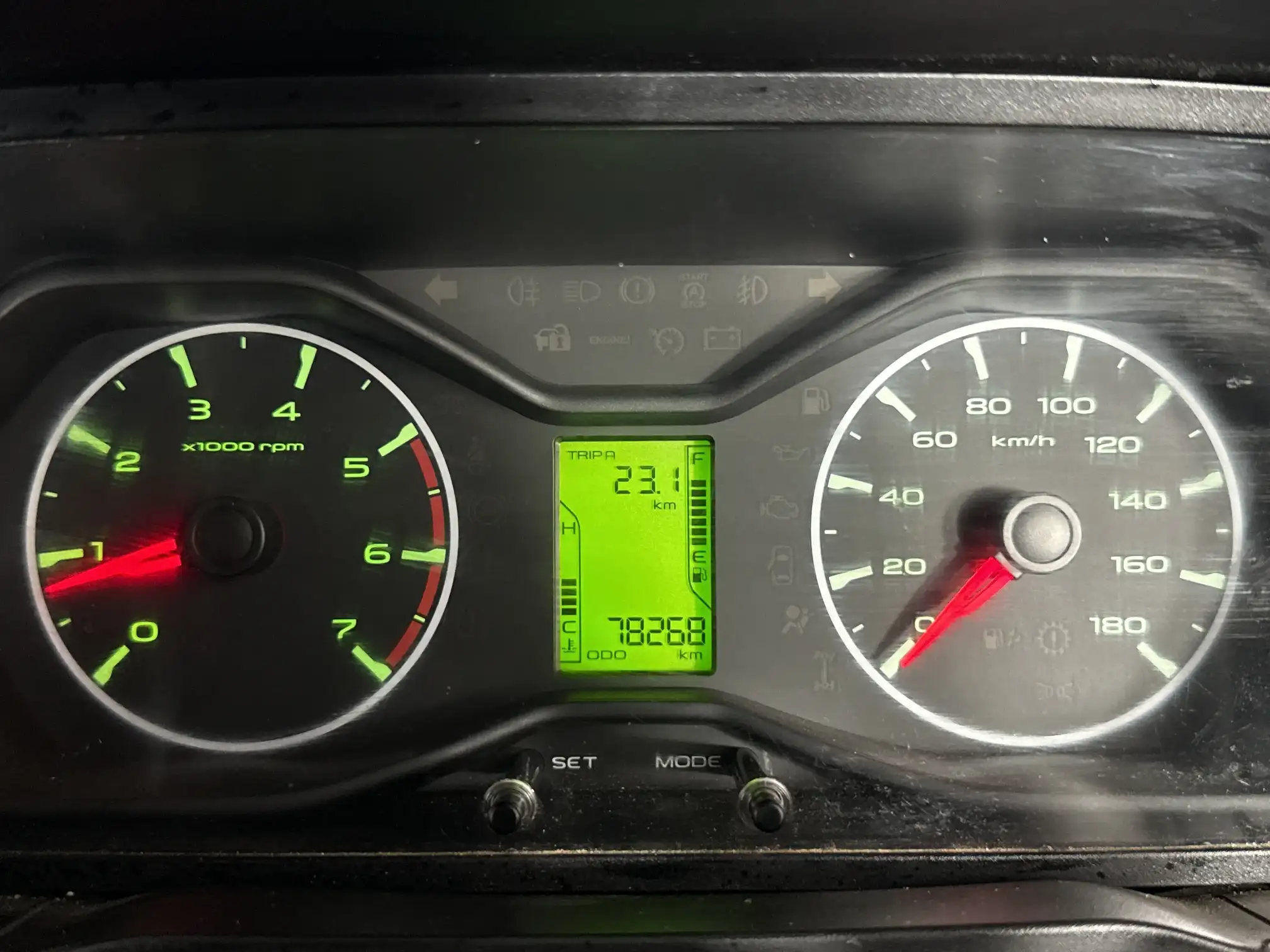 Mahindra PIK UP
