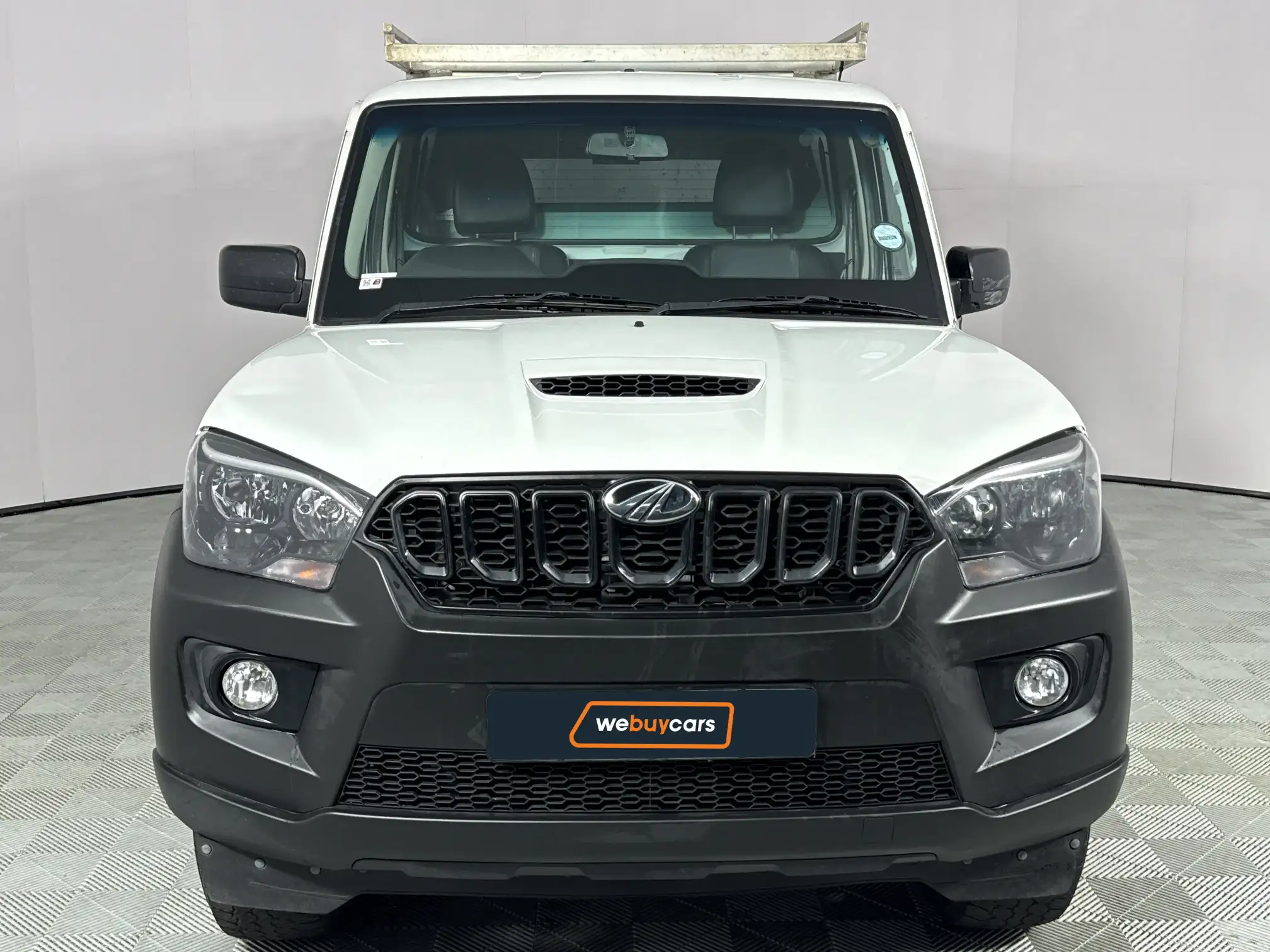 Mahindra PIK UP