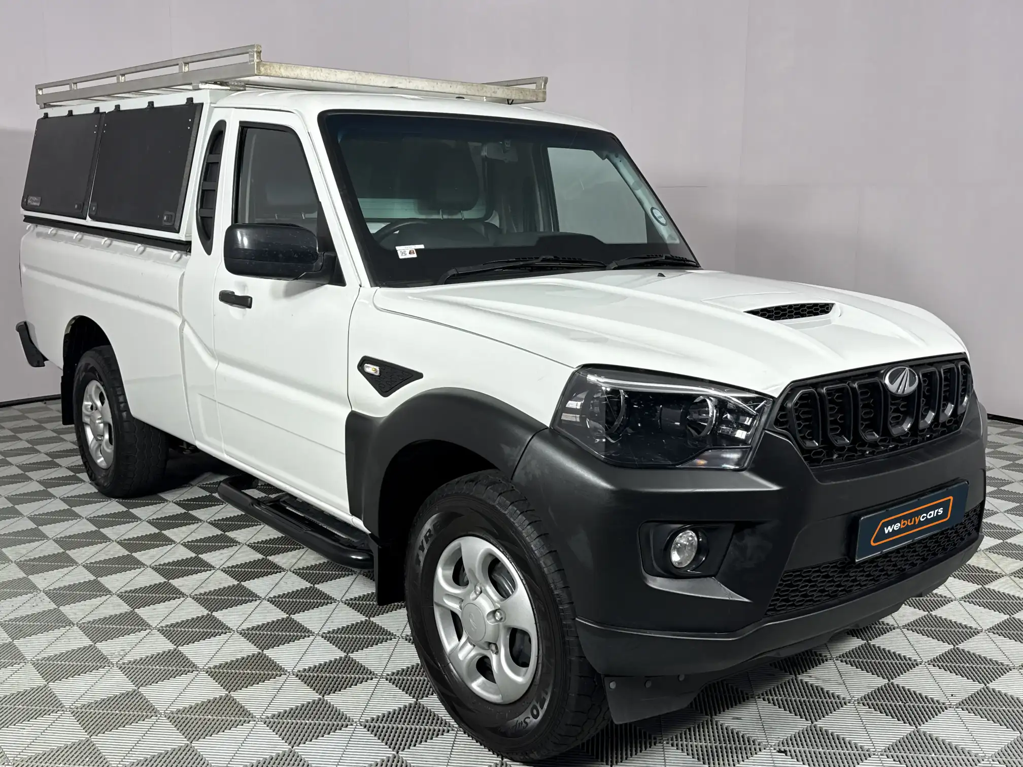 Mahindra PIK UP