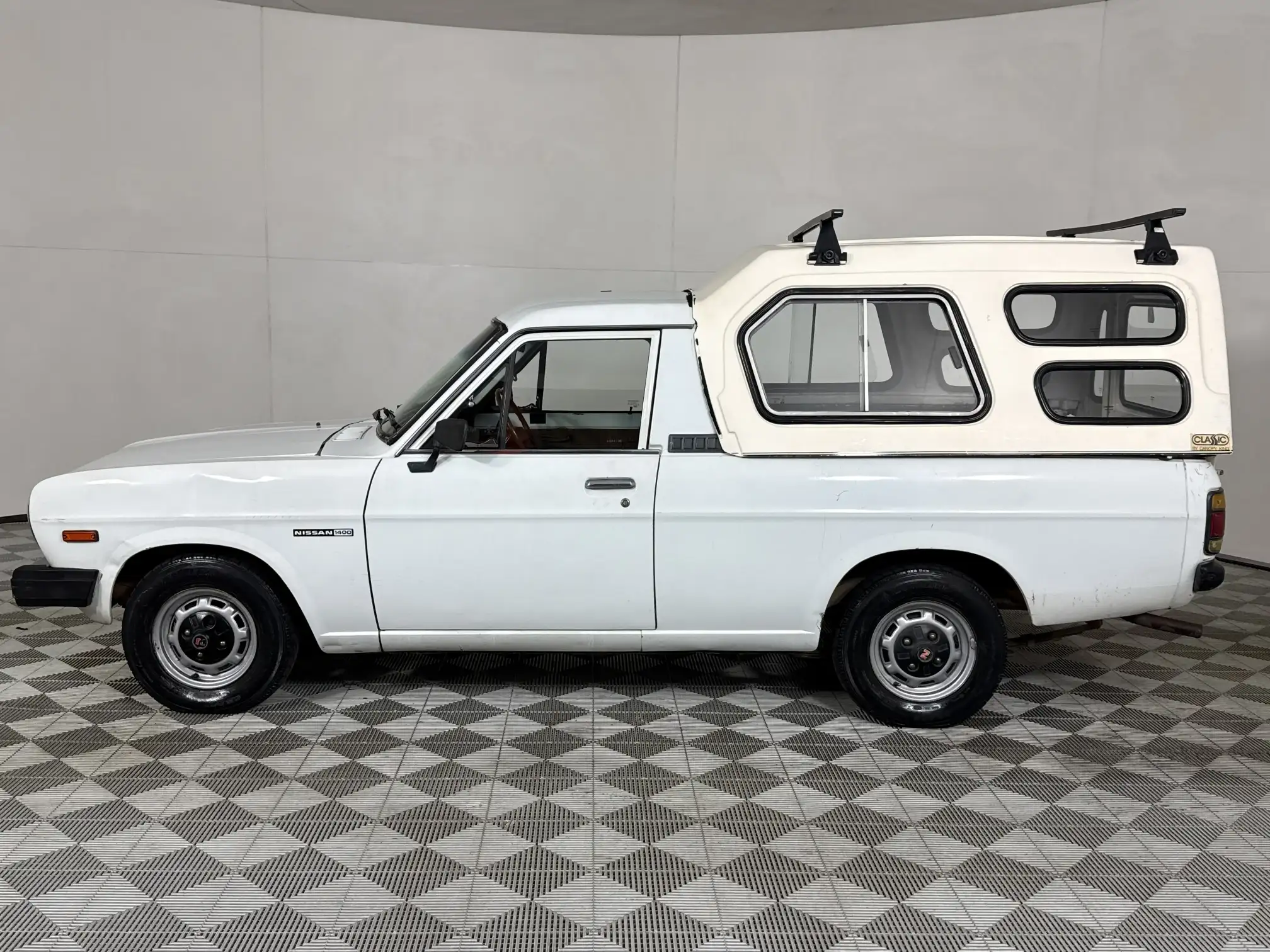 Nissan 1400