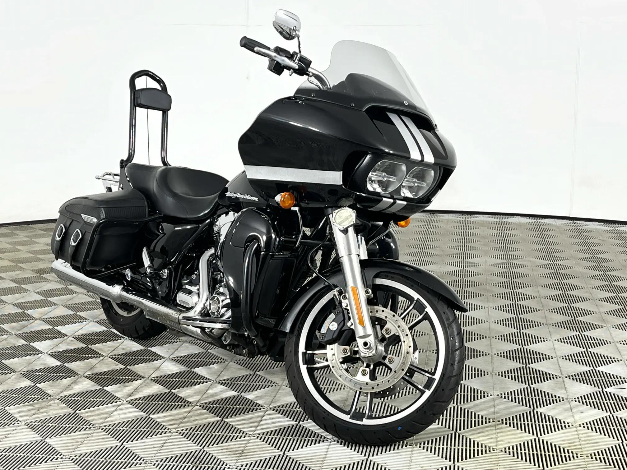 Used harley davidson touring for online sale