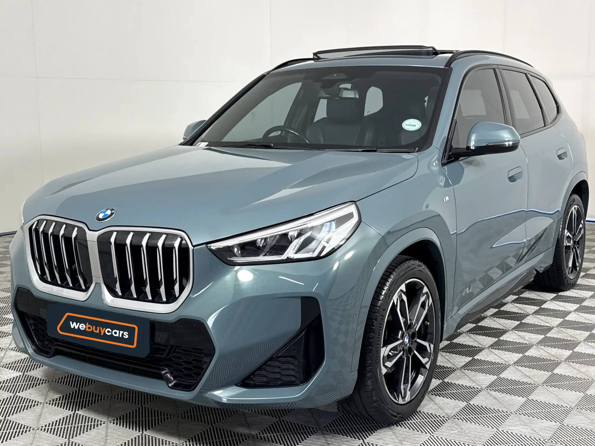 2023 BMW X1