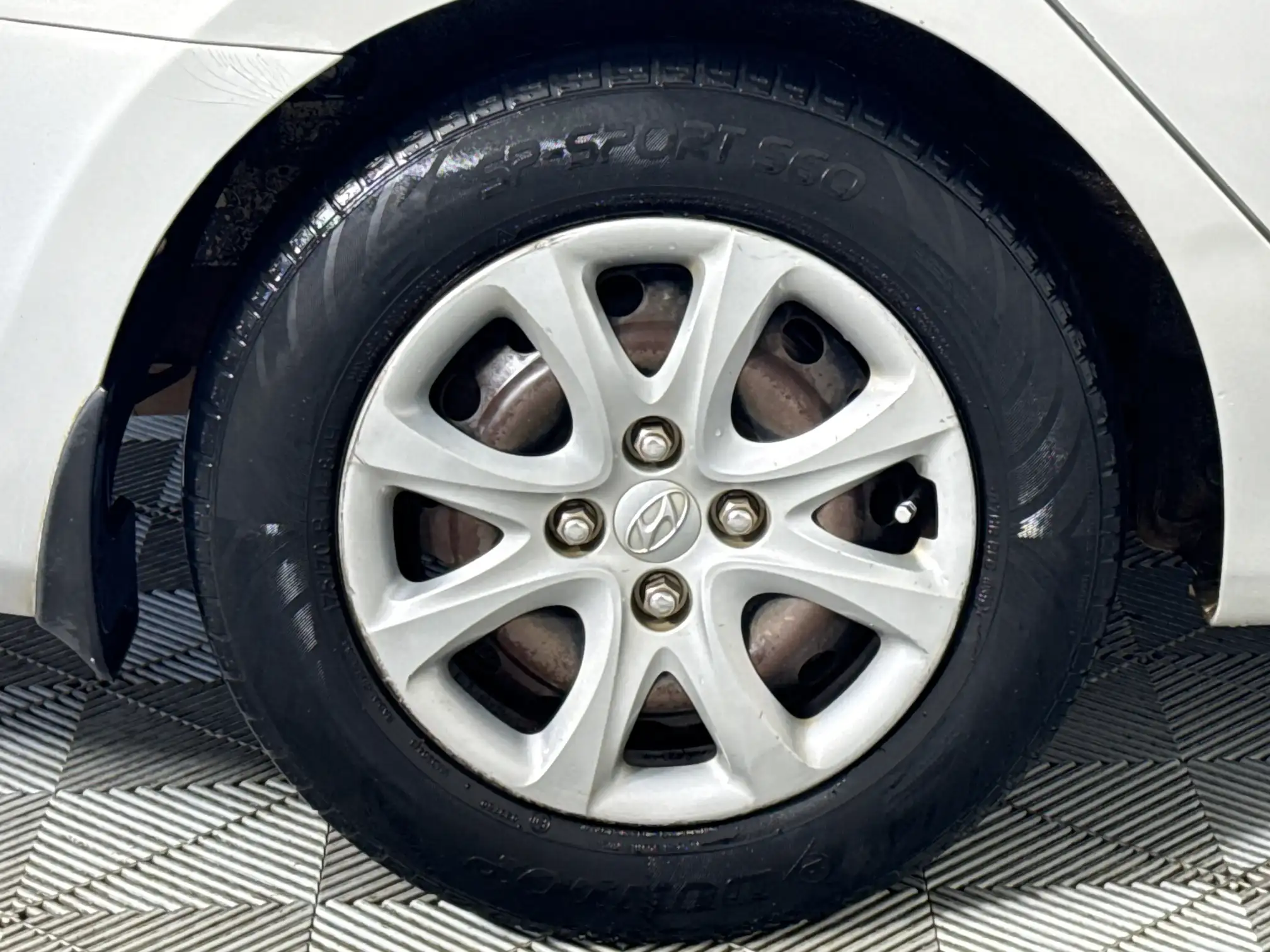 Hyundai Accent