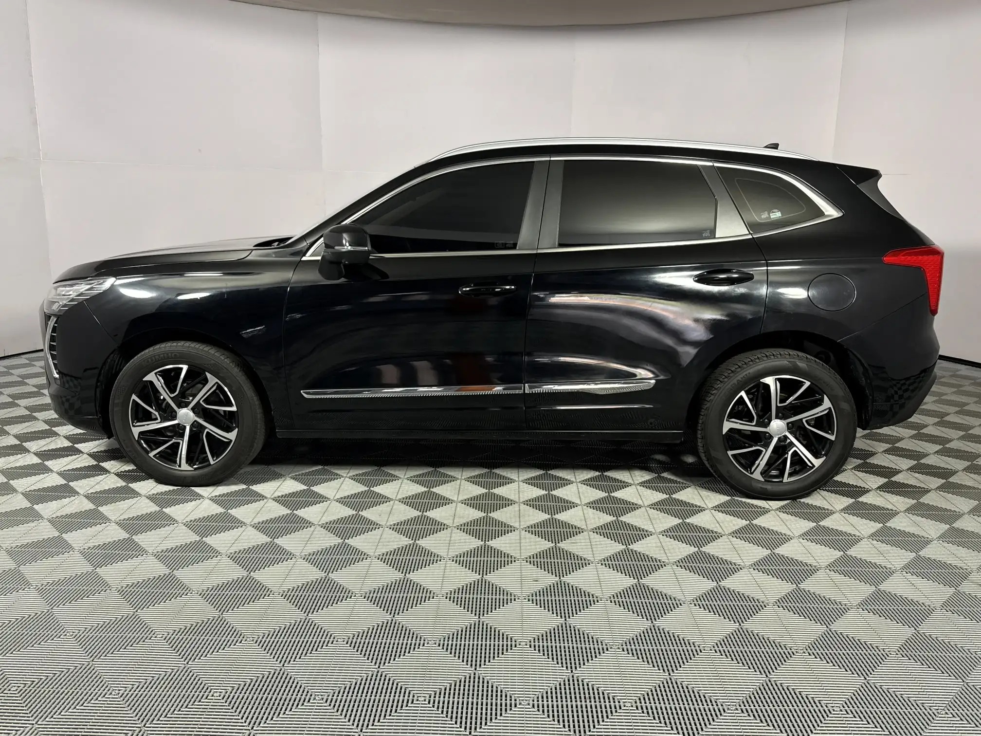 Haval Jolion