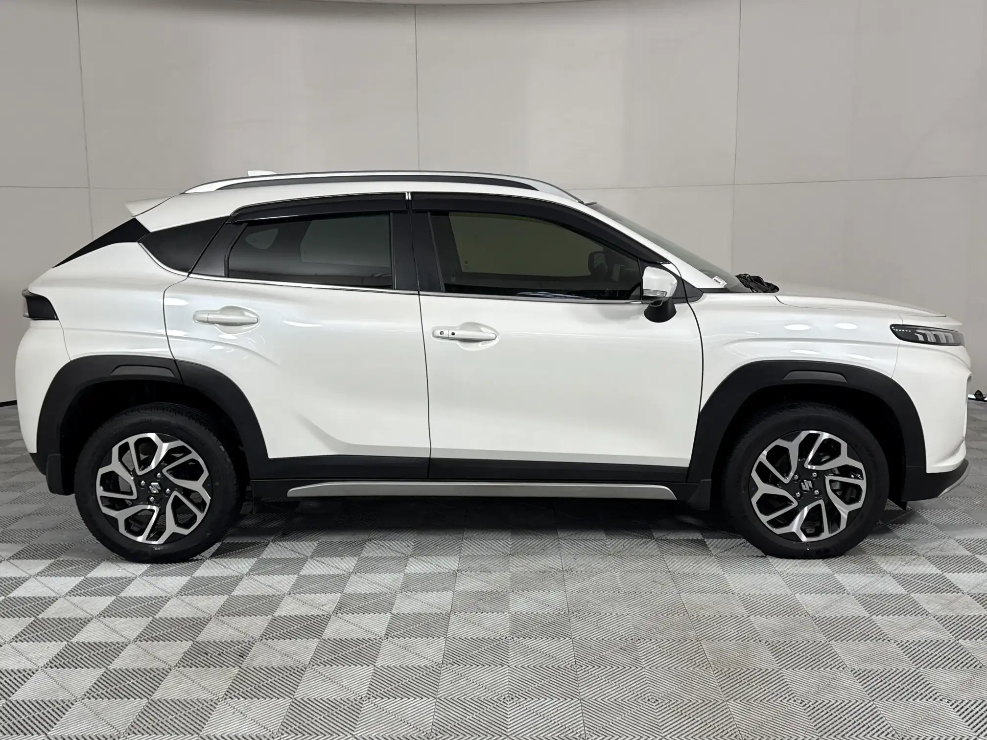 Suzuki Fronx