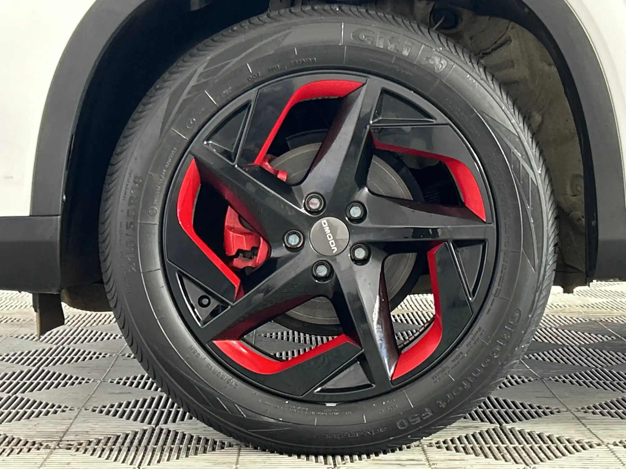 Chery Omoda