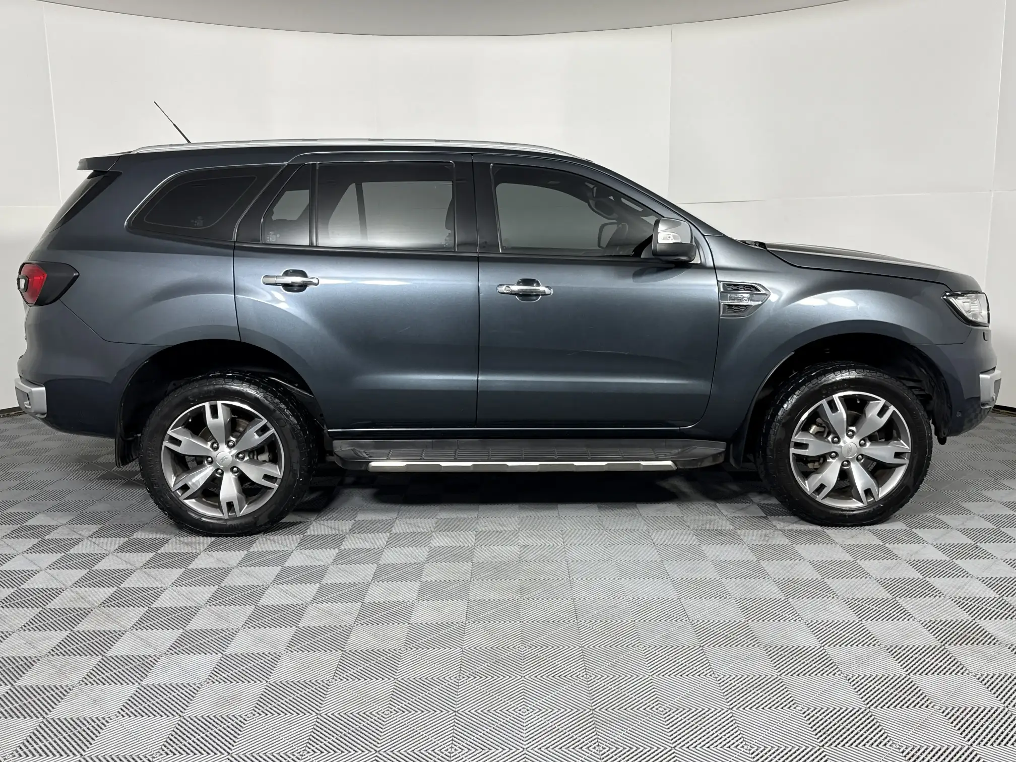 Ford Everest