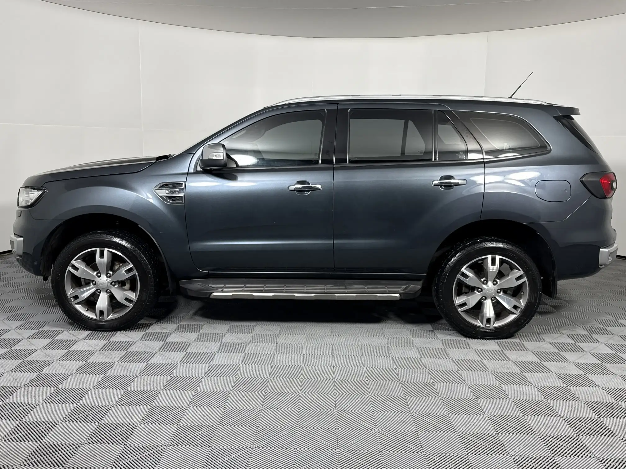Ford Everest