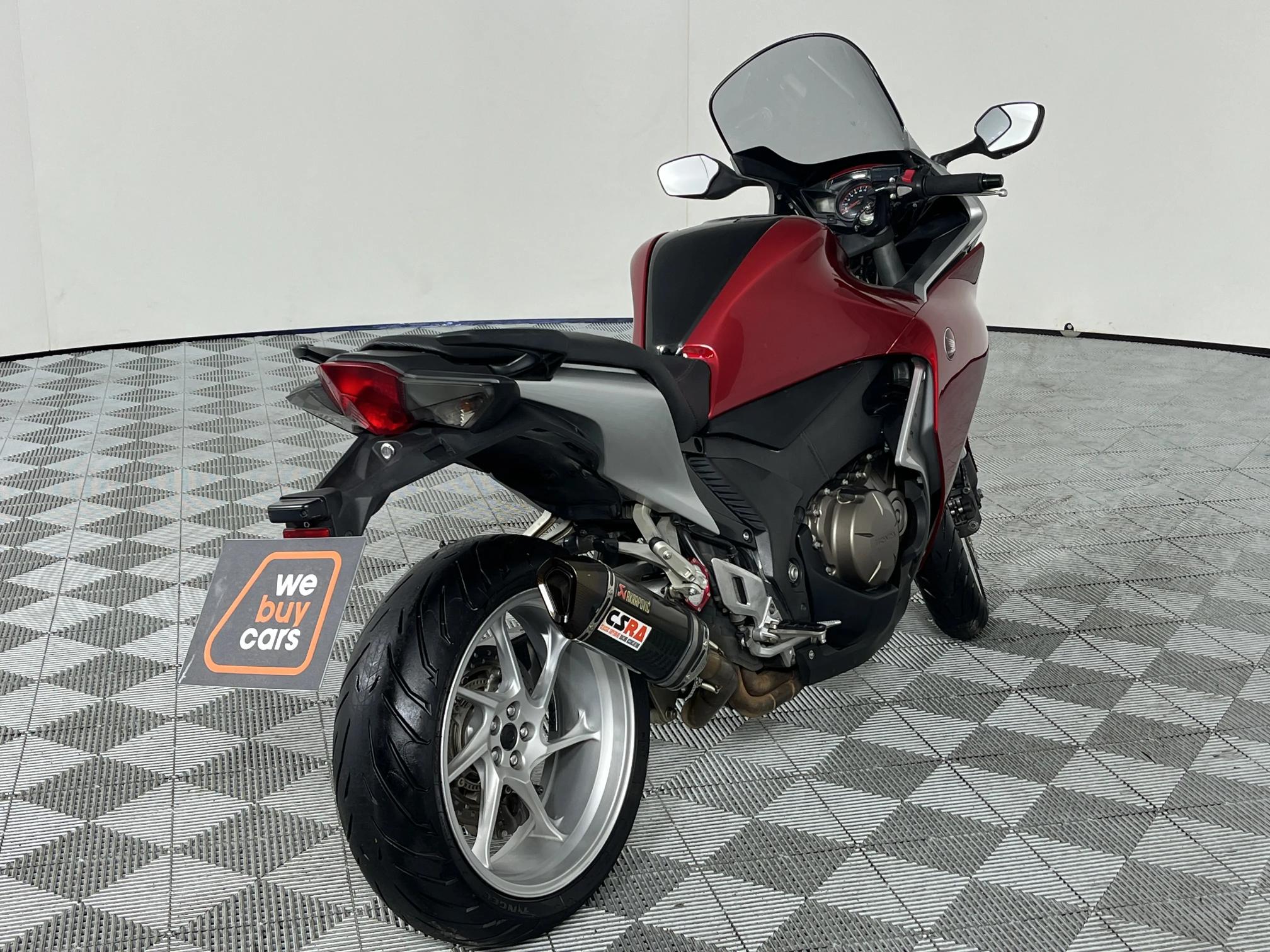 Honda VFR 1200F for sale in Gauteng - Johannesburg - Carfind.co.za (ID ...