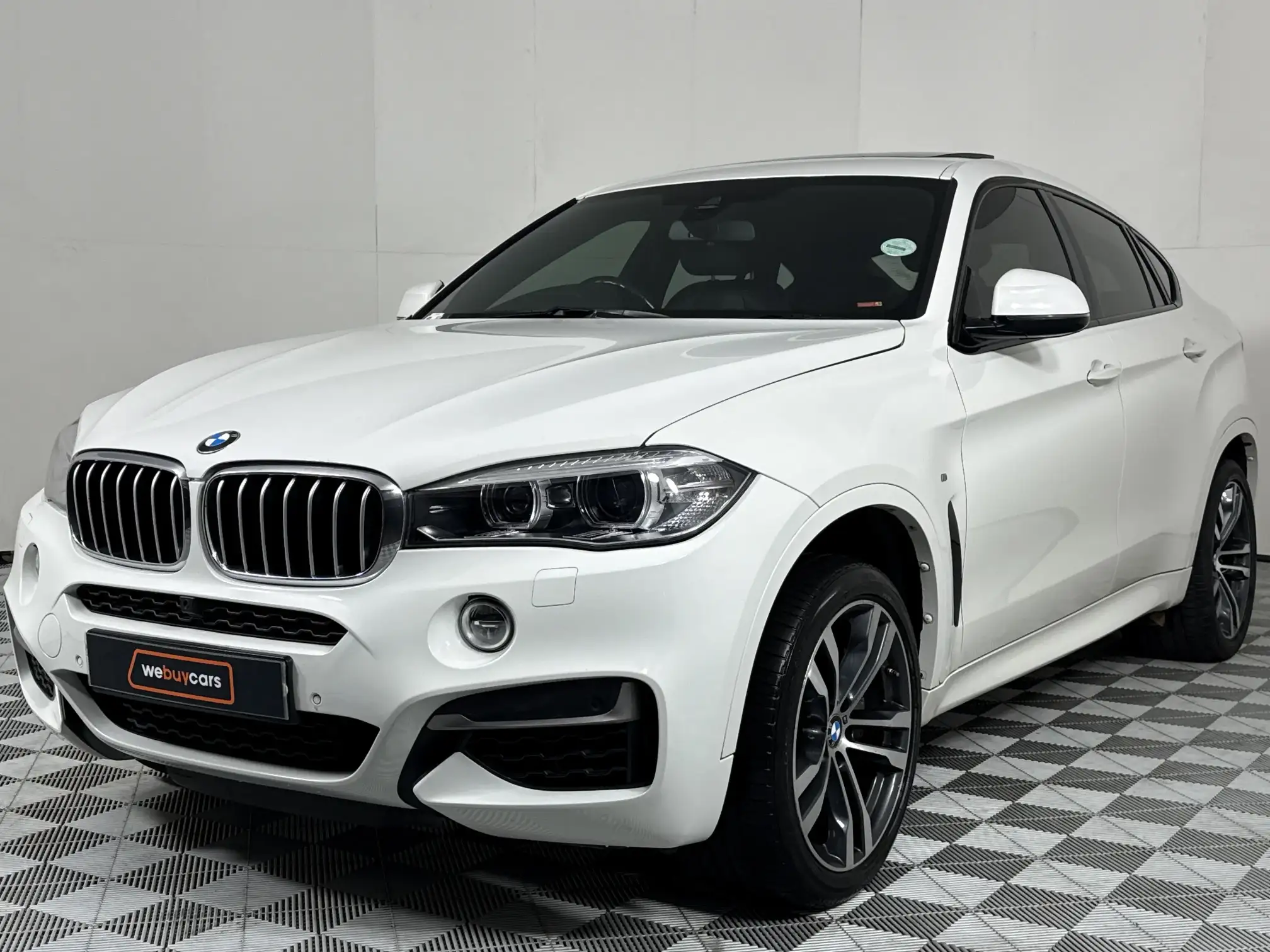 2019 BMW X6