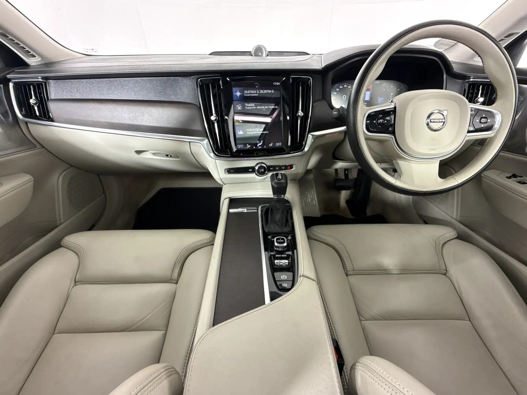 Volvo V90