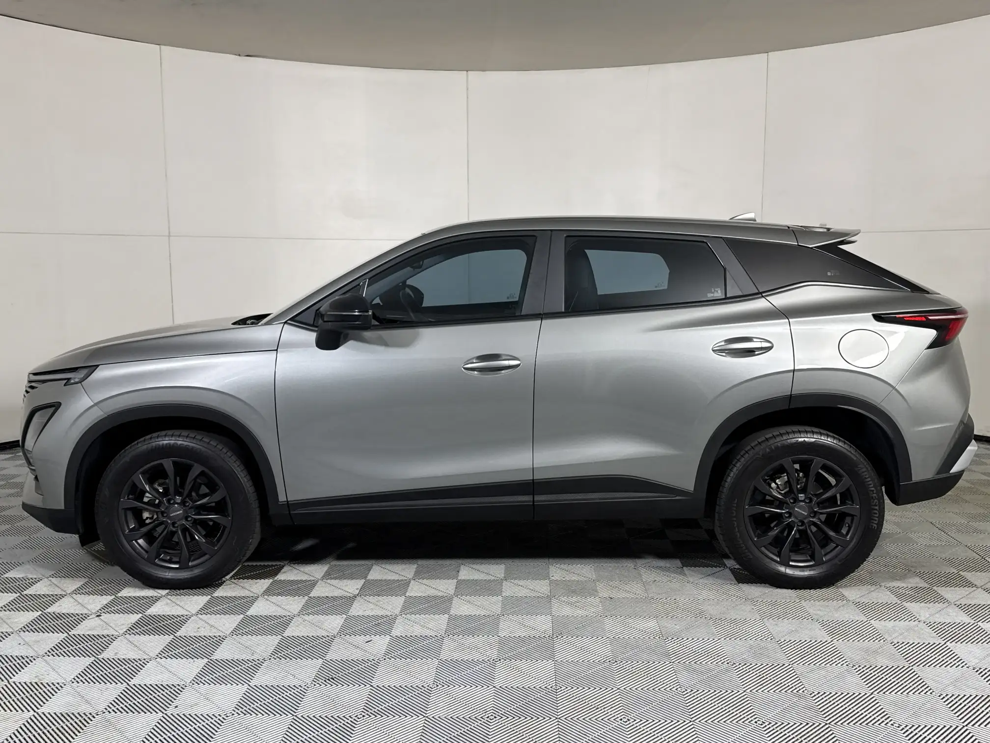 Chery Omoda