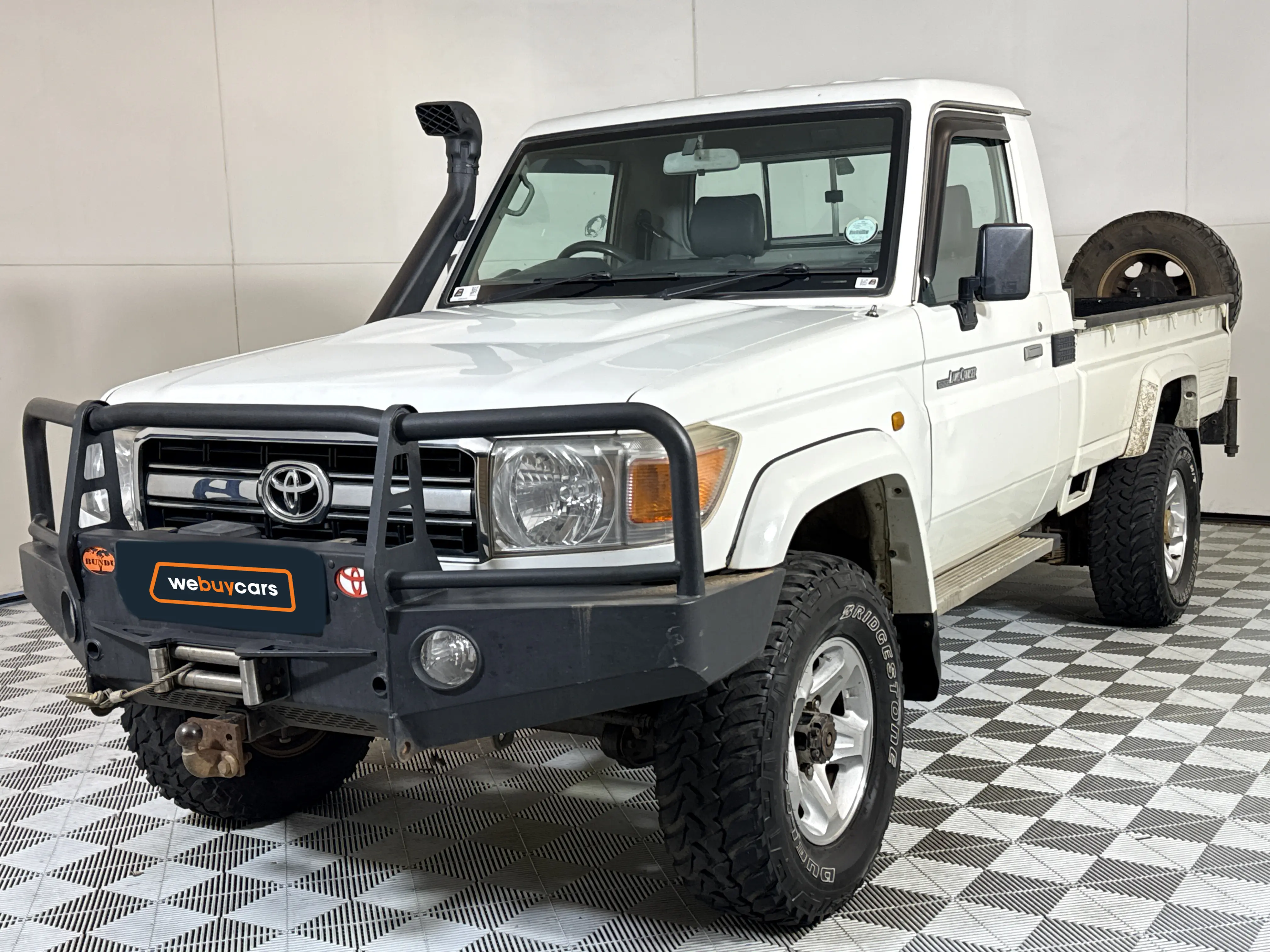 2013 Toyota Land Cruiser 79 4.0p Pick Up Single Cab