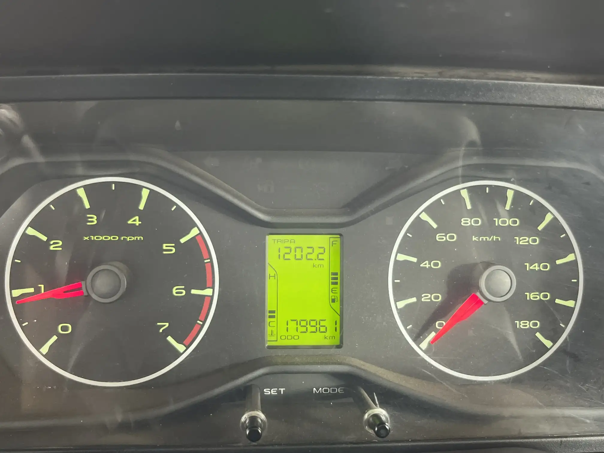 Mahindra PIK UP