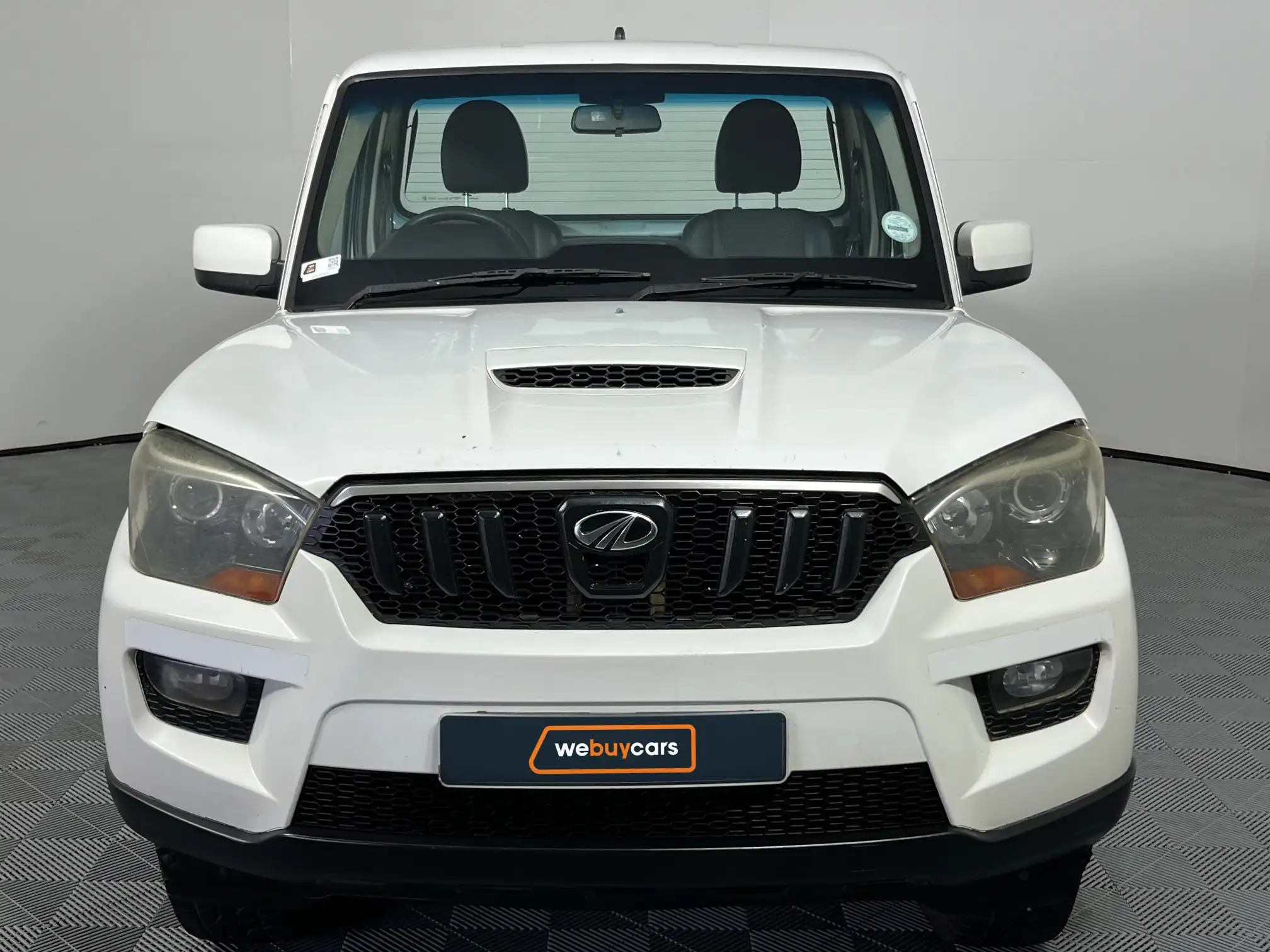 Mahindra PIK UP