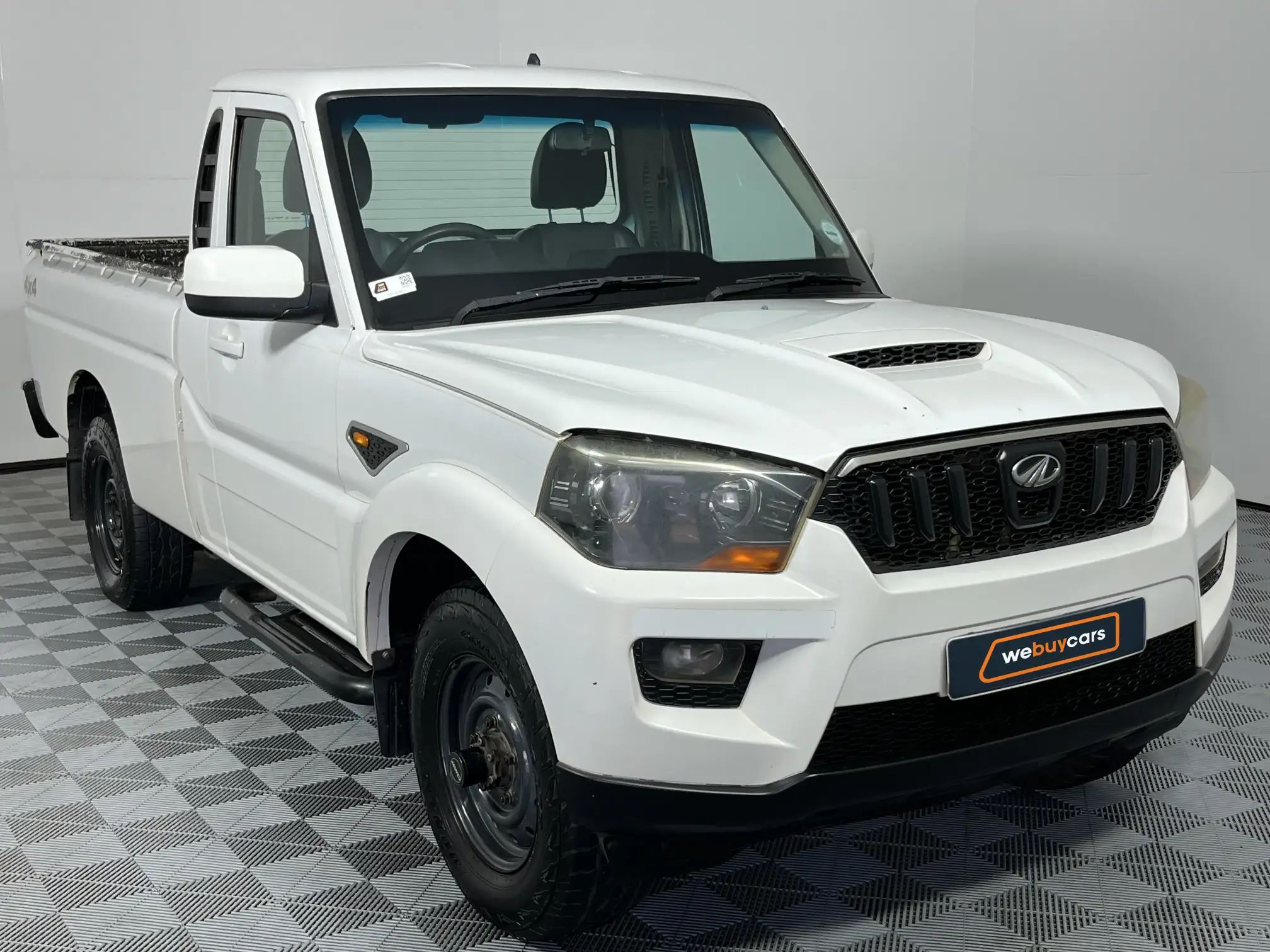 Mahindra PIK UP