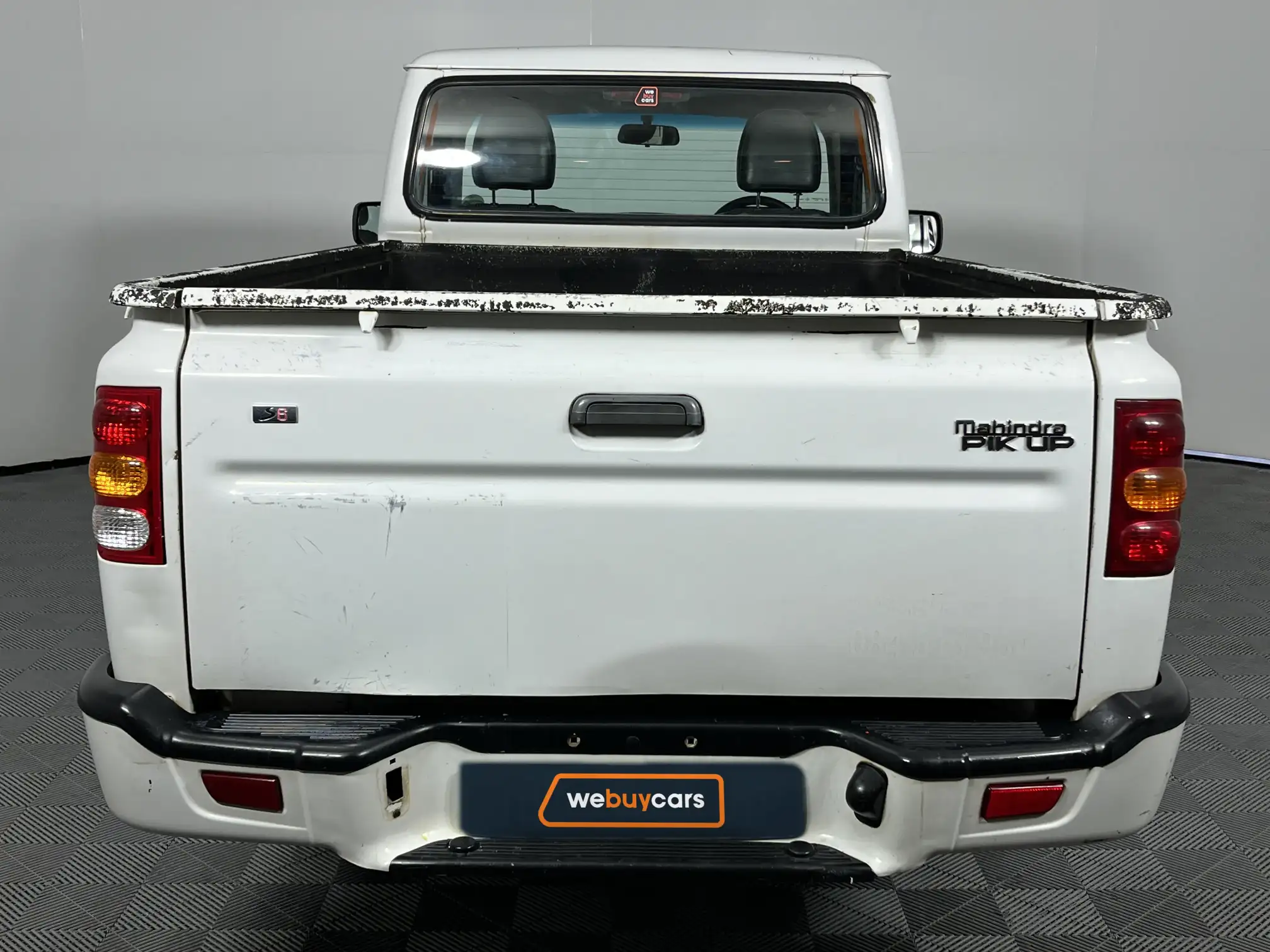 Mahindra PIK UP