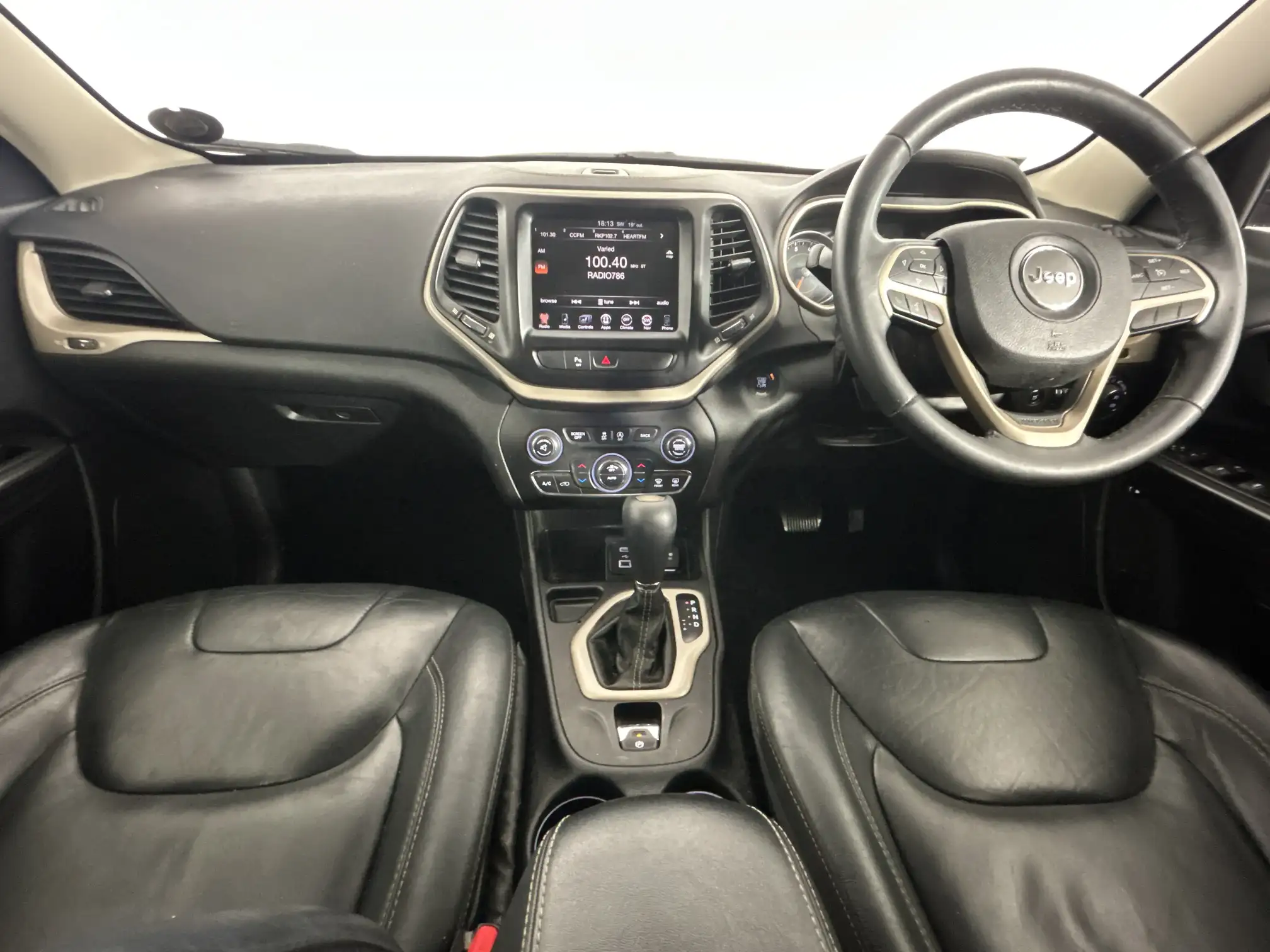 Jeep Cherokee