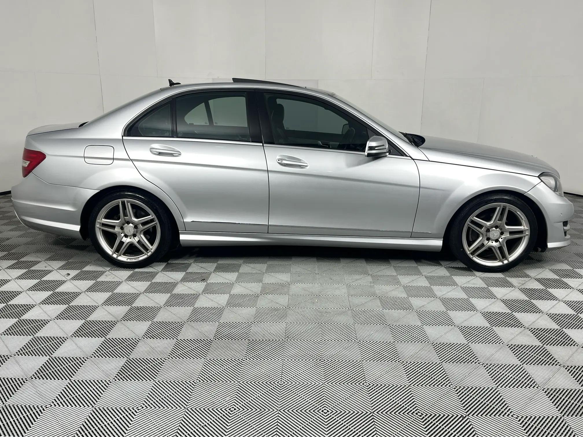 Mercedes Benz C 250 Blue Efficiency Elegance 7G-Tronic for sale - R 120 ...