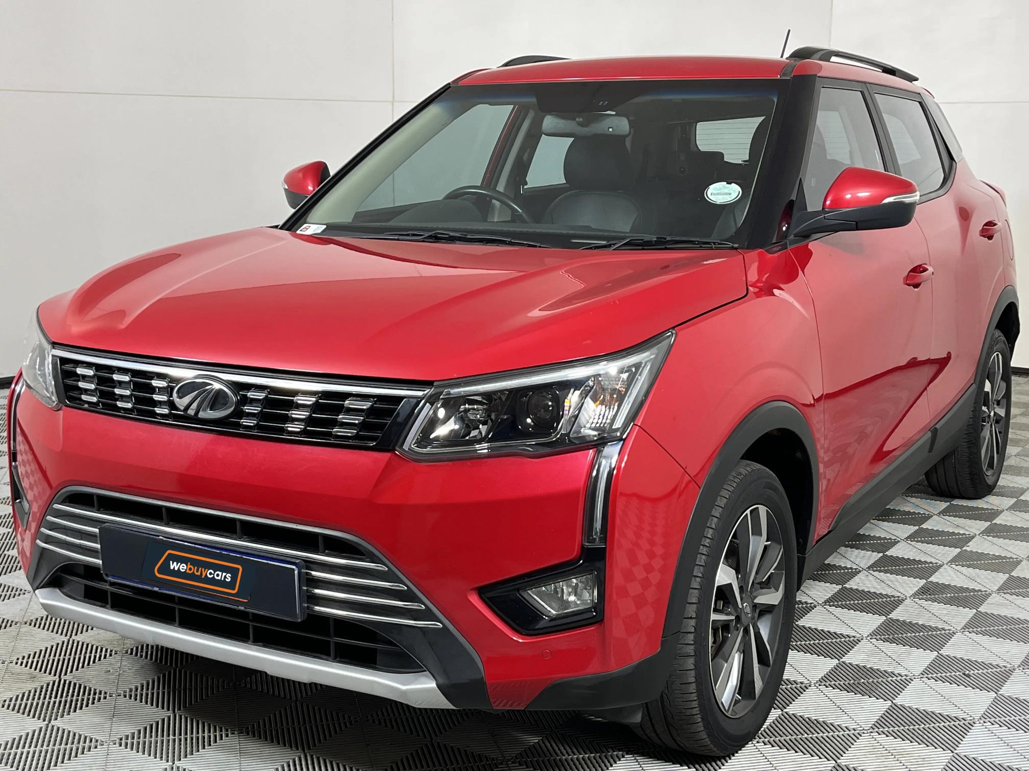 Mahindra XUV 300 1.5D (W8)