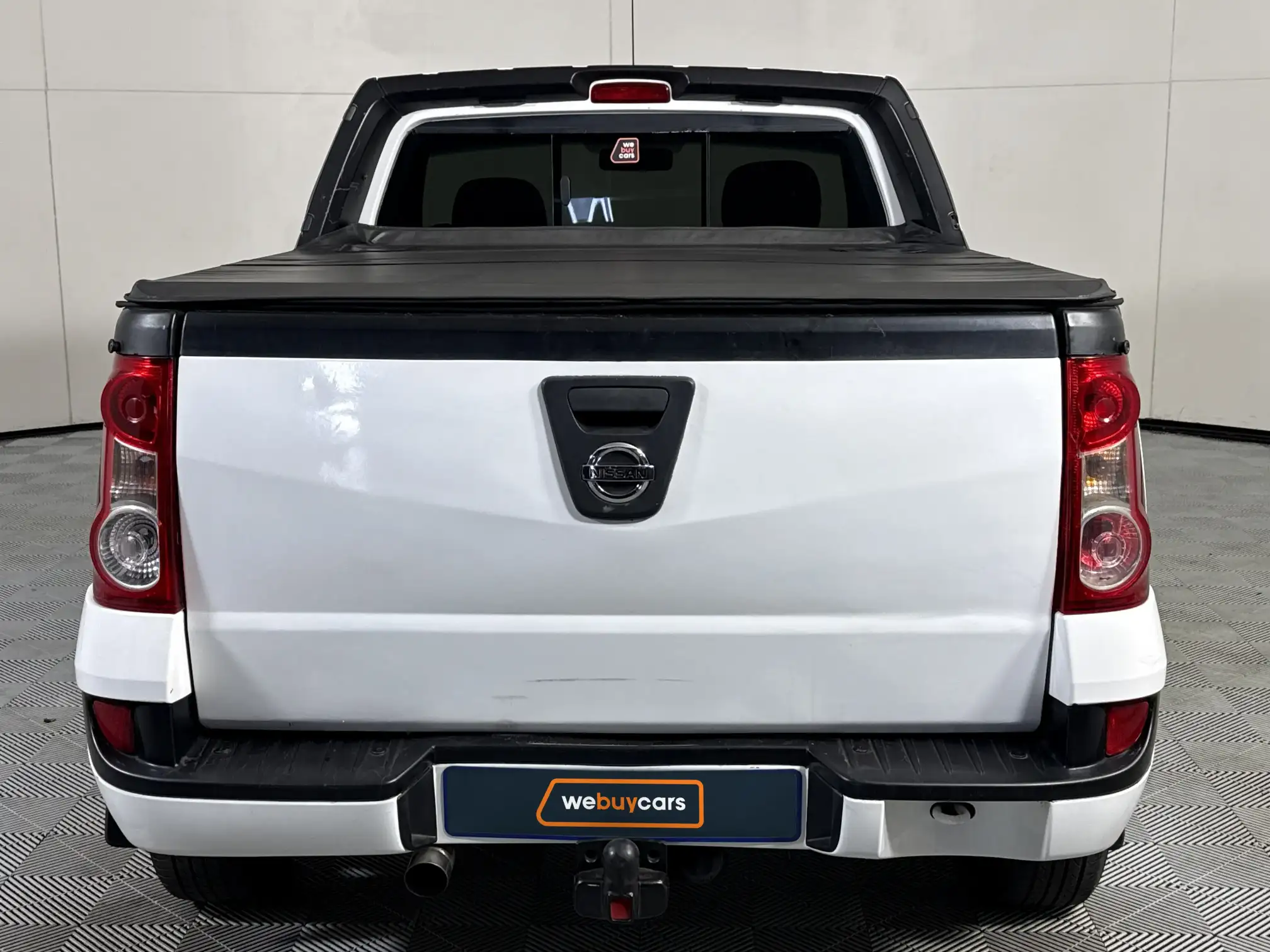 Nissan NP200