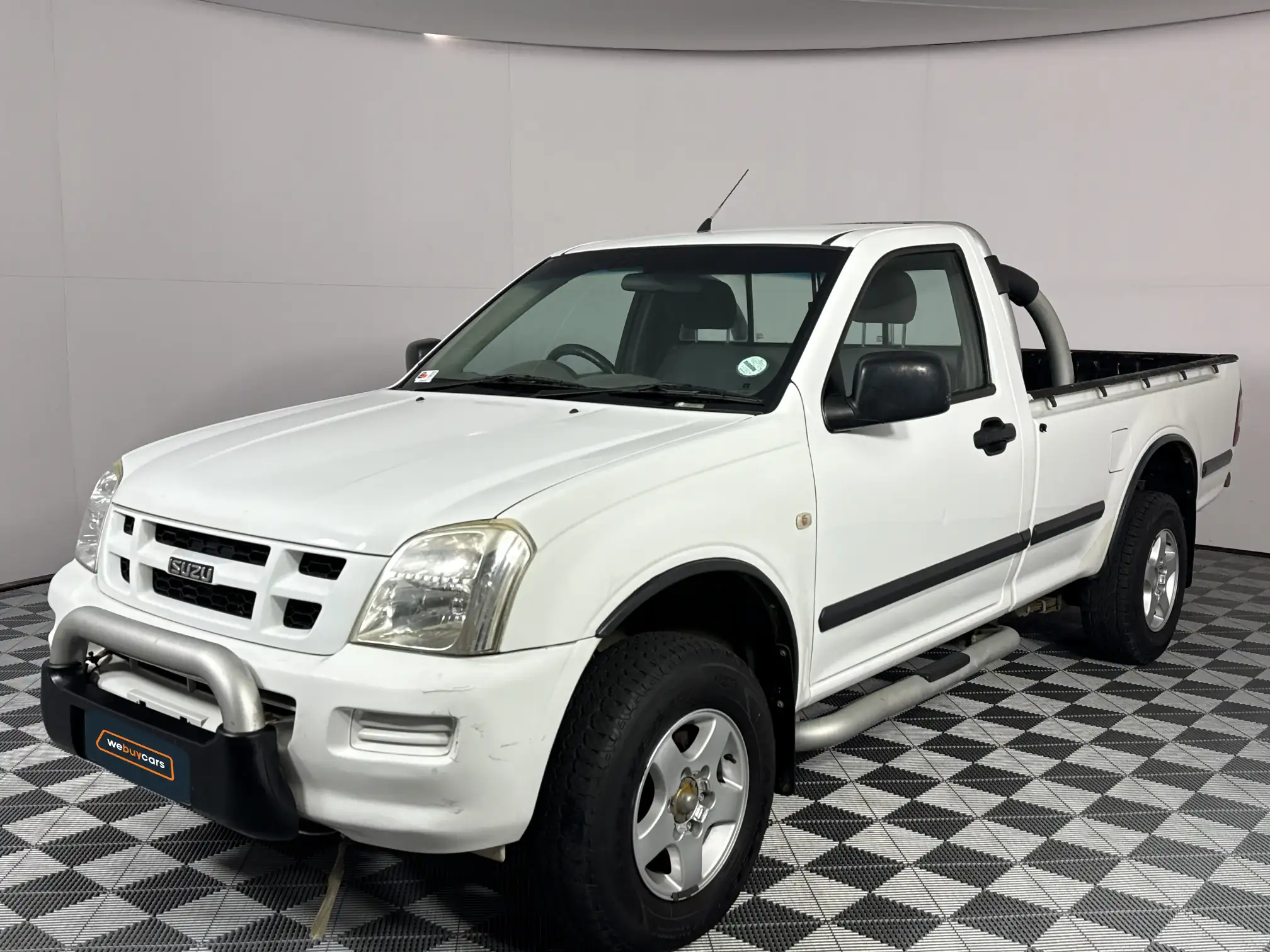 2005 Isuzu KB