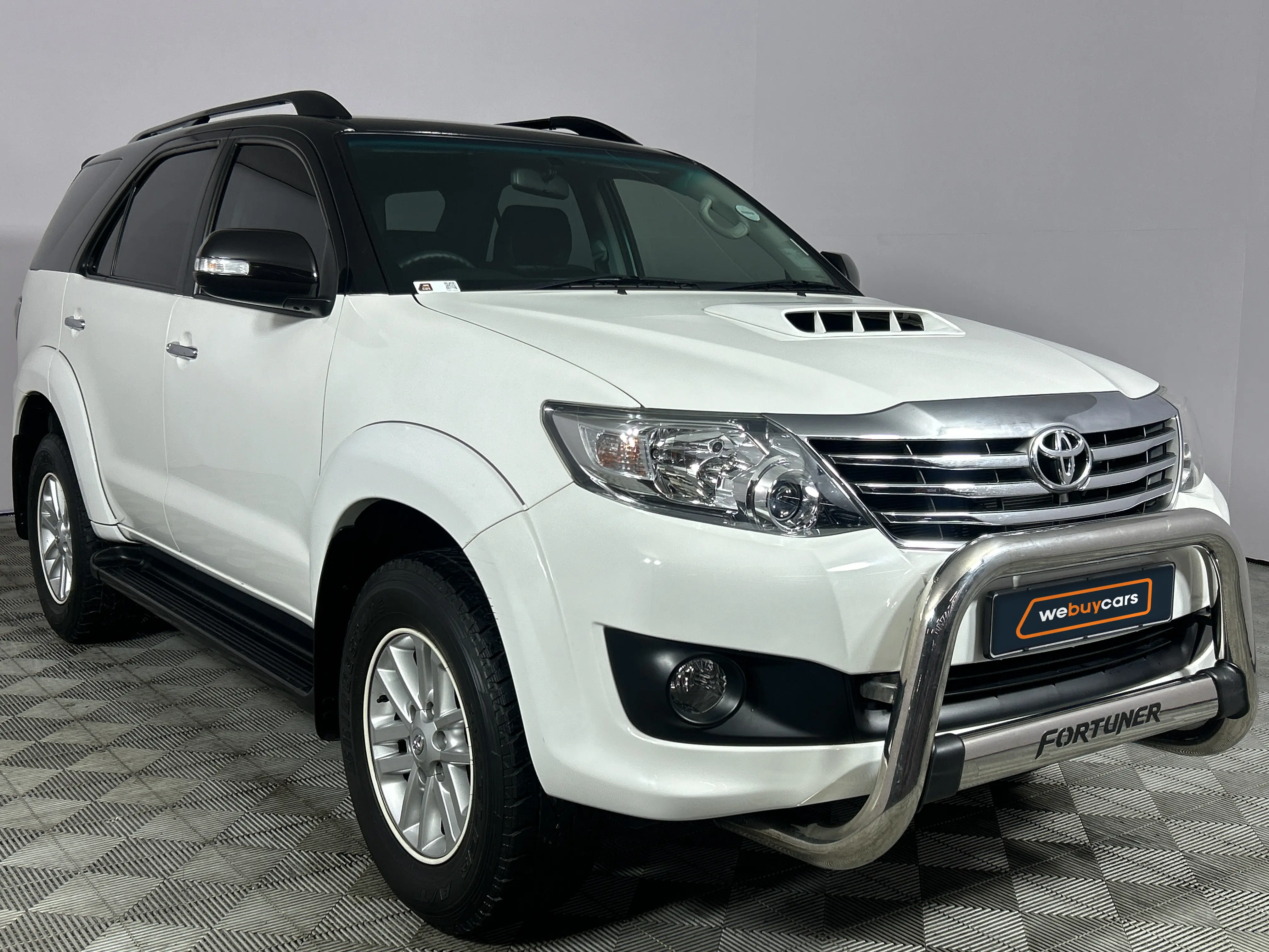 2014 Toyota Fortuner 2.5d-4d RB, photo 3