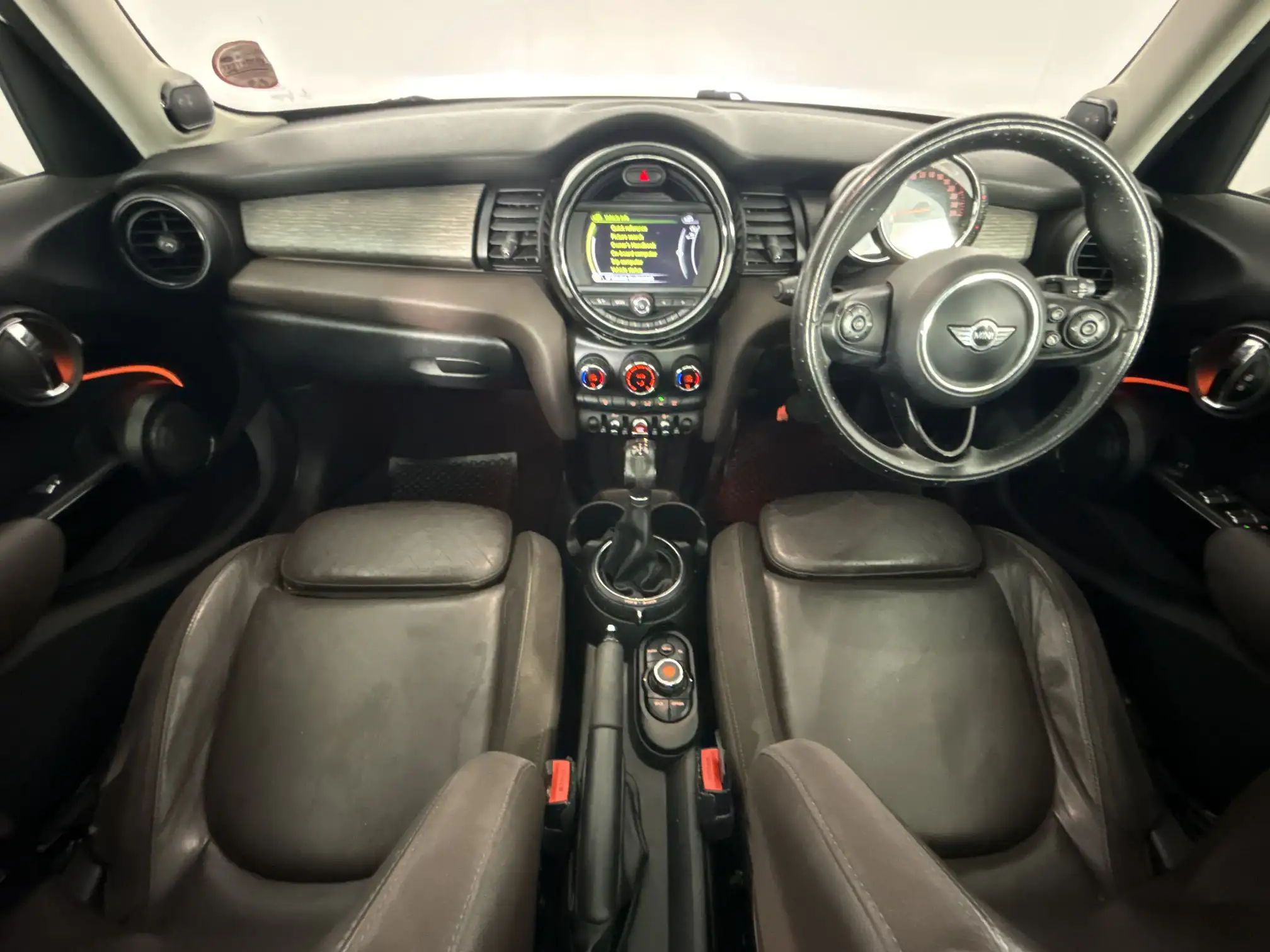 Mini Cooper 5DR
