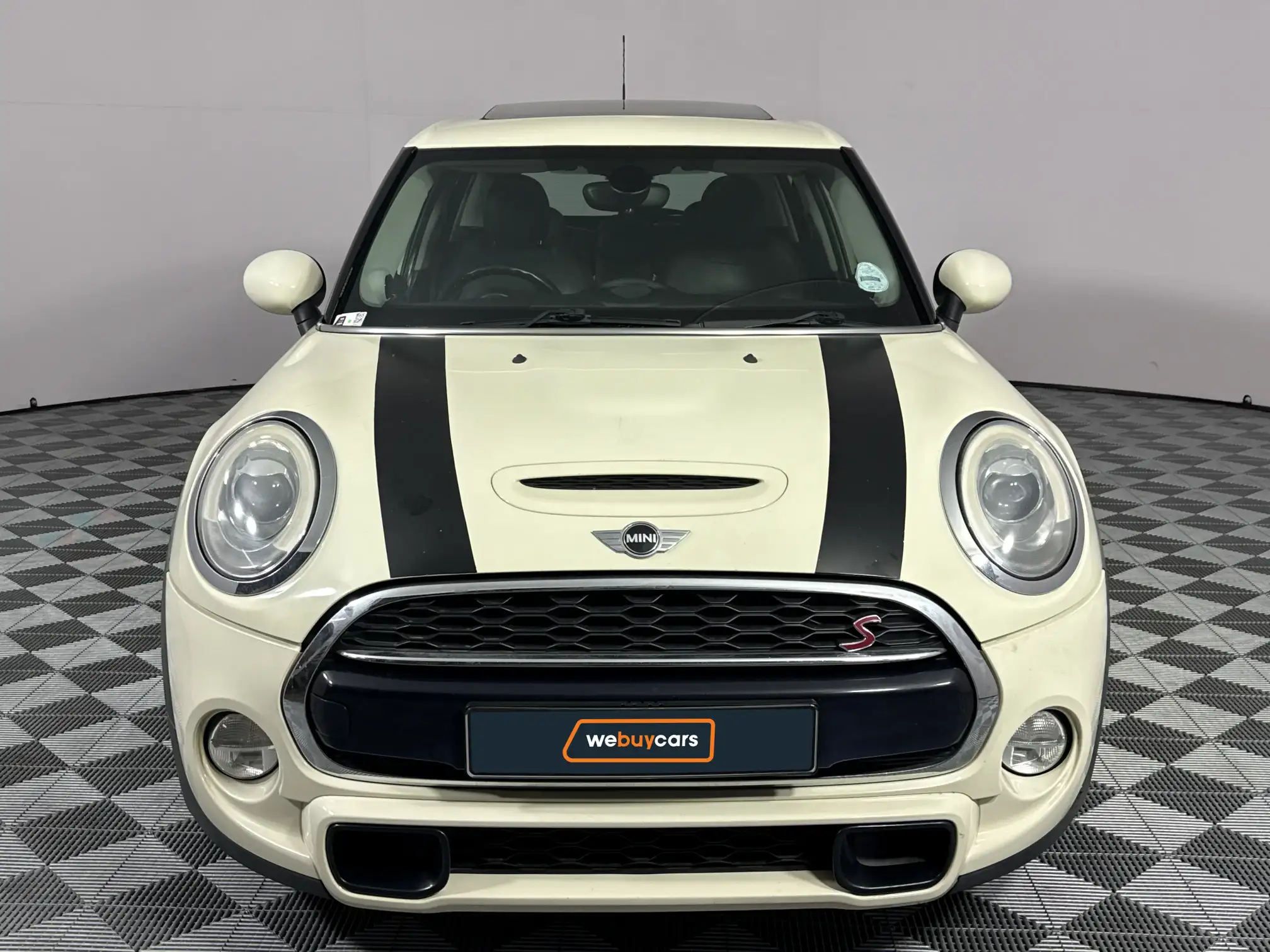 Mini Cooper 5DR