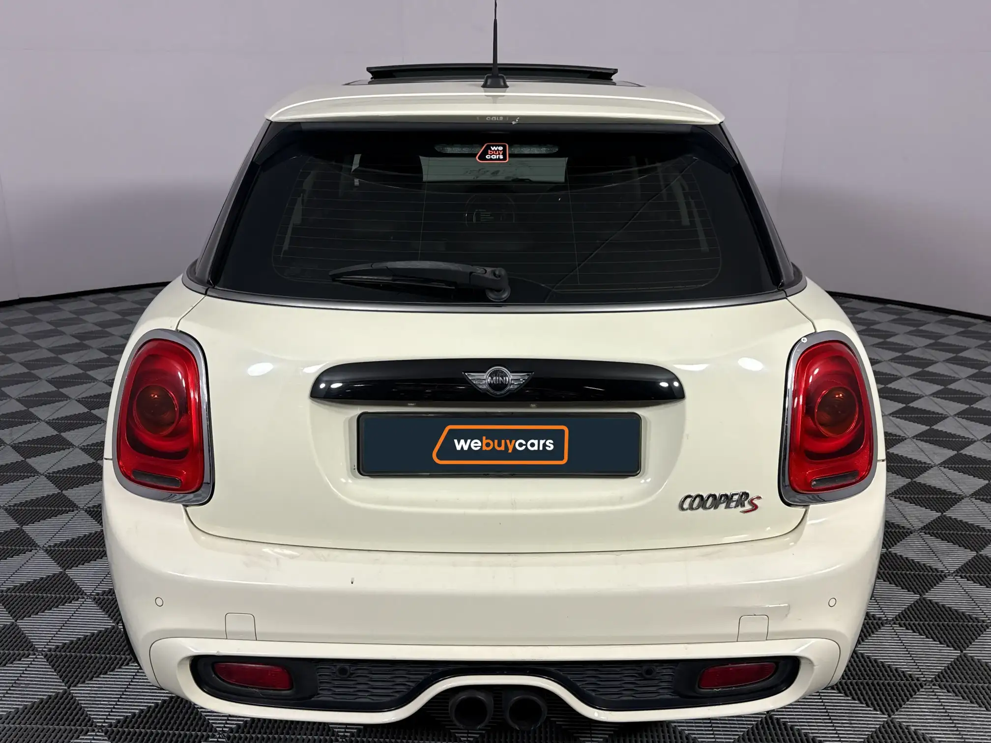 Mini Cooper 5DR