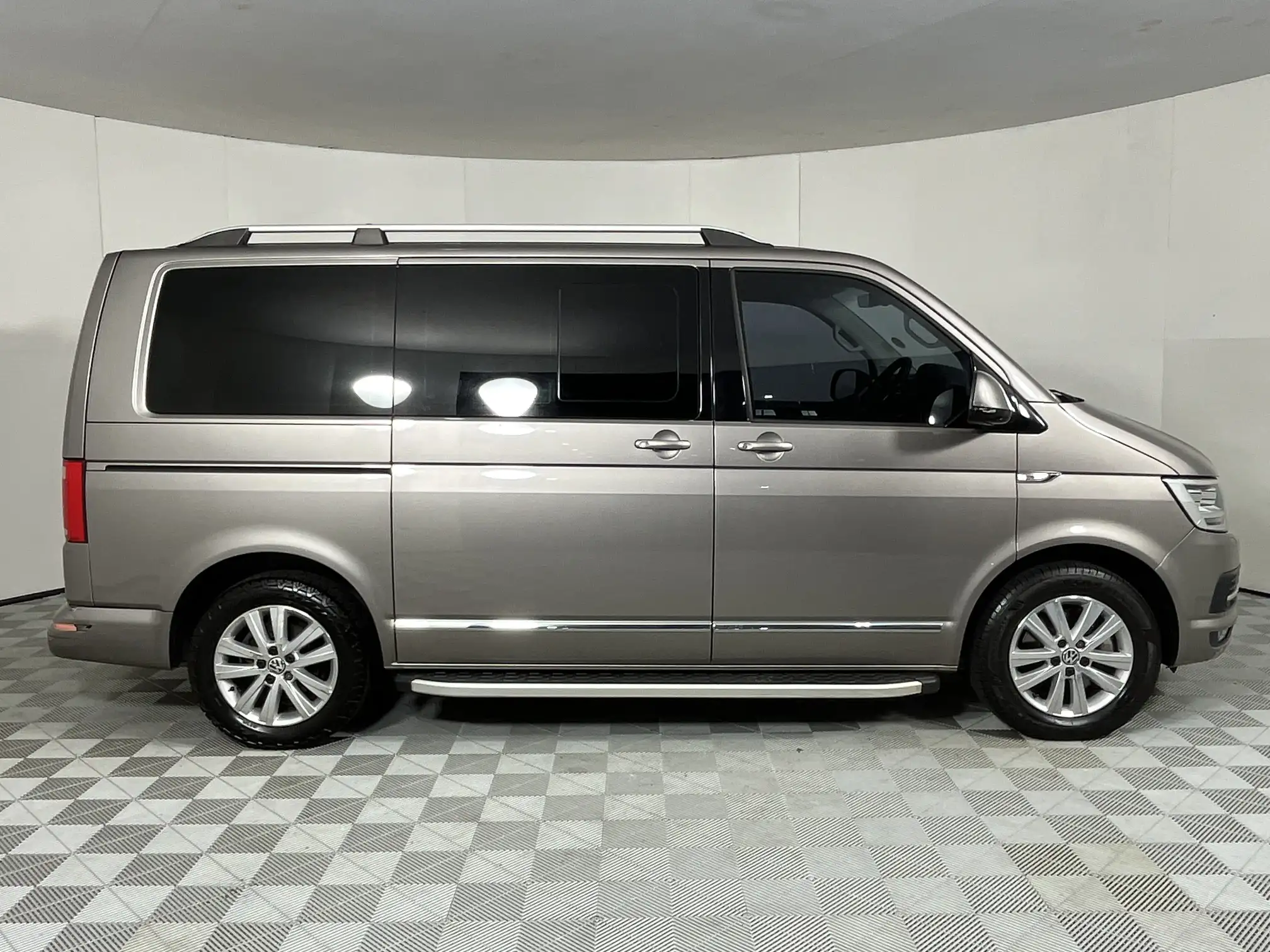 Volkswagen T6