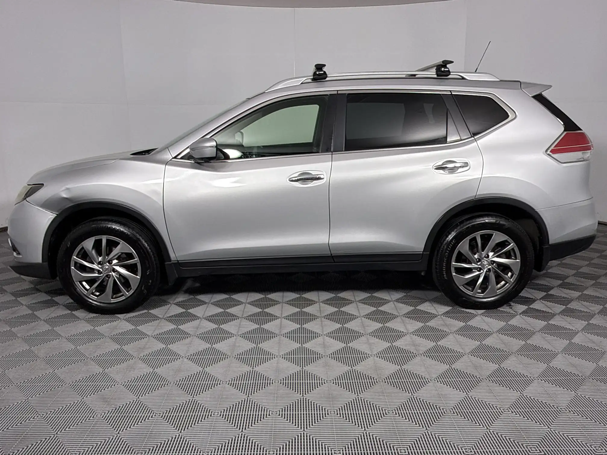Nissan X Trail