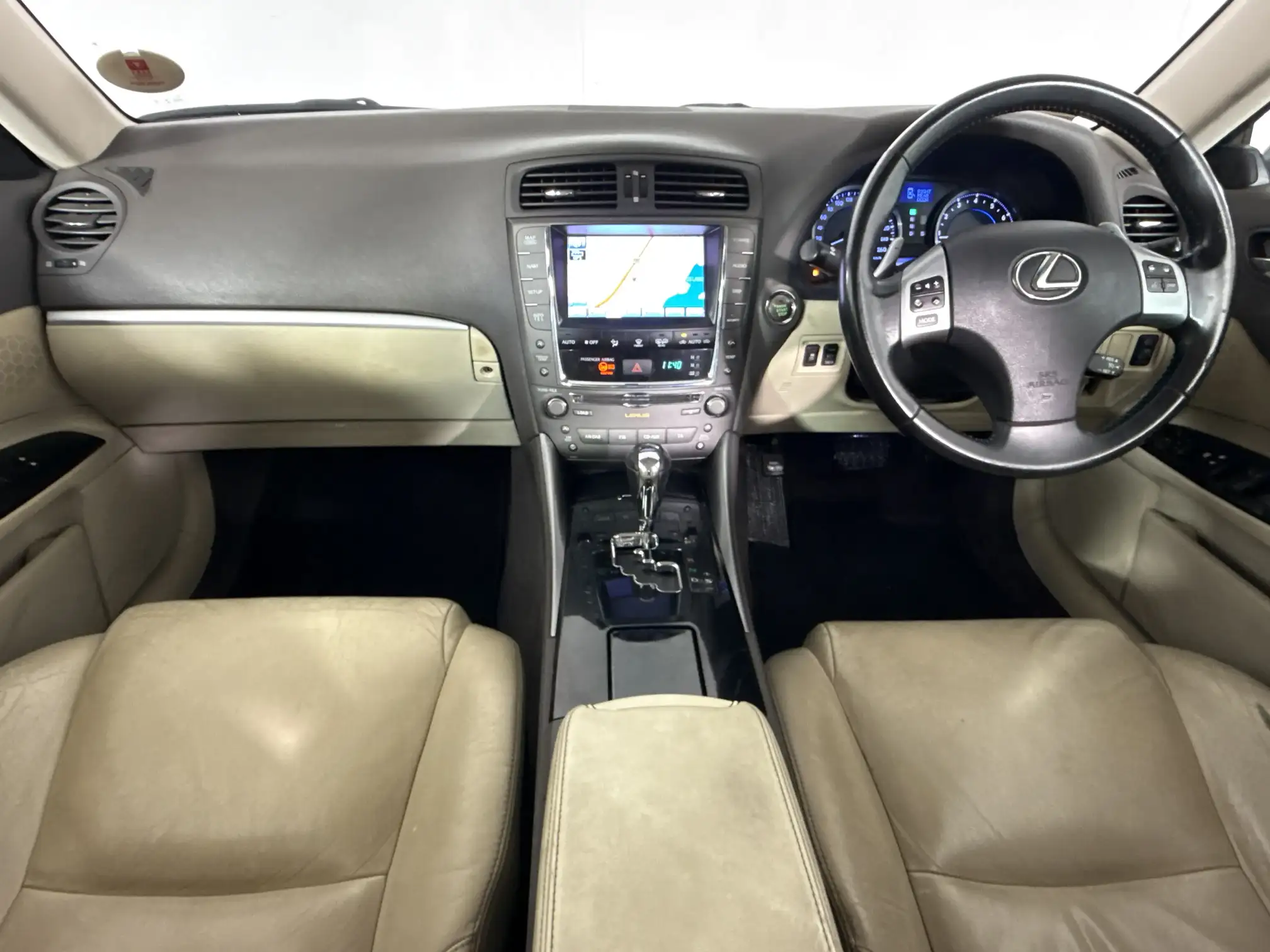 Lexus IS