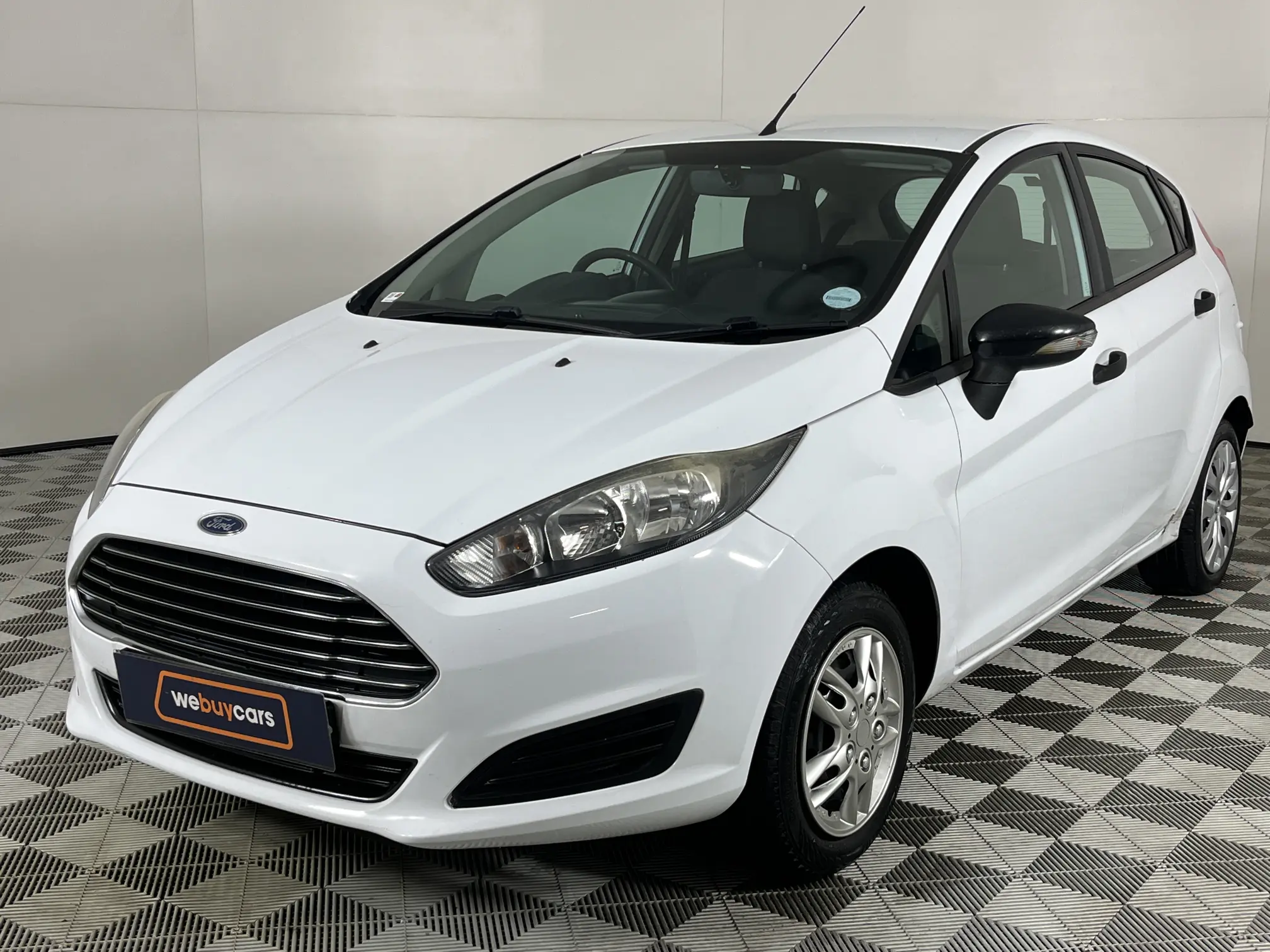 2014 Ford Fiesta 1.4 Ambiente 5 DR
