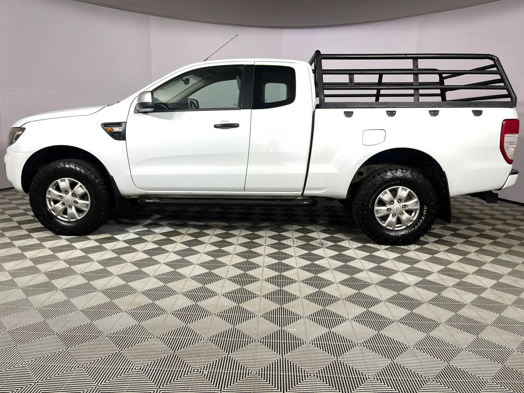 Used 2012 Ford Ranger 3.2tdci XLS Pick Up Sup/cab for sale | WeBuyCars