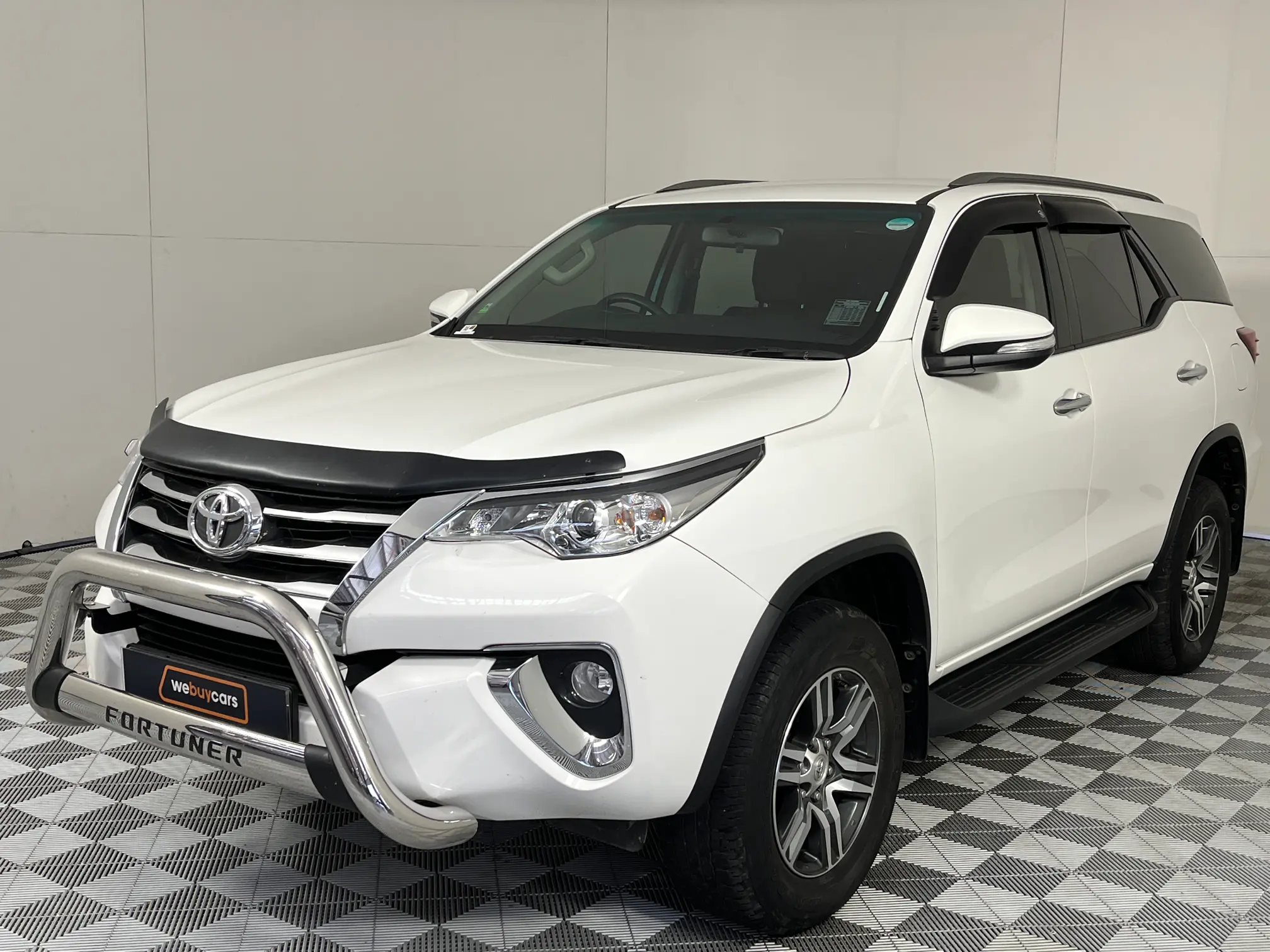 2018 Toyota Fortuner 2.4gd-6 R/B