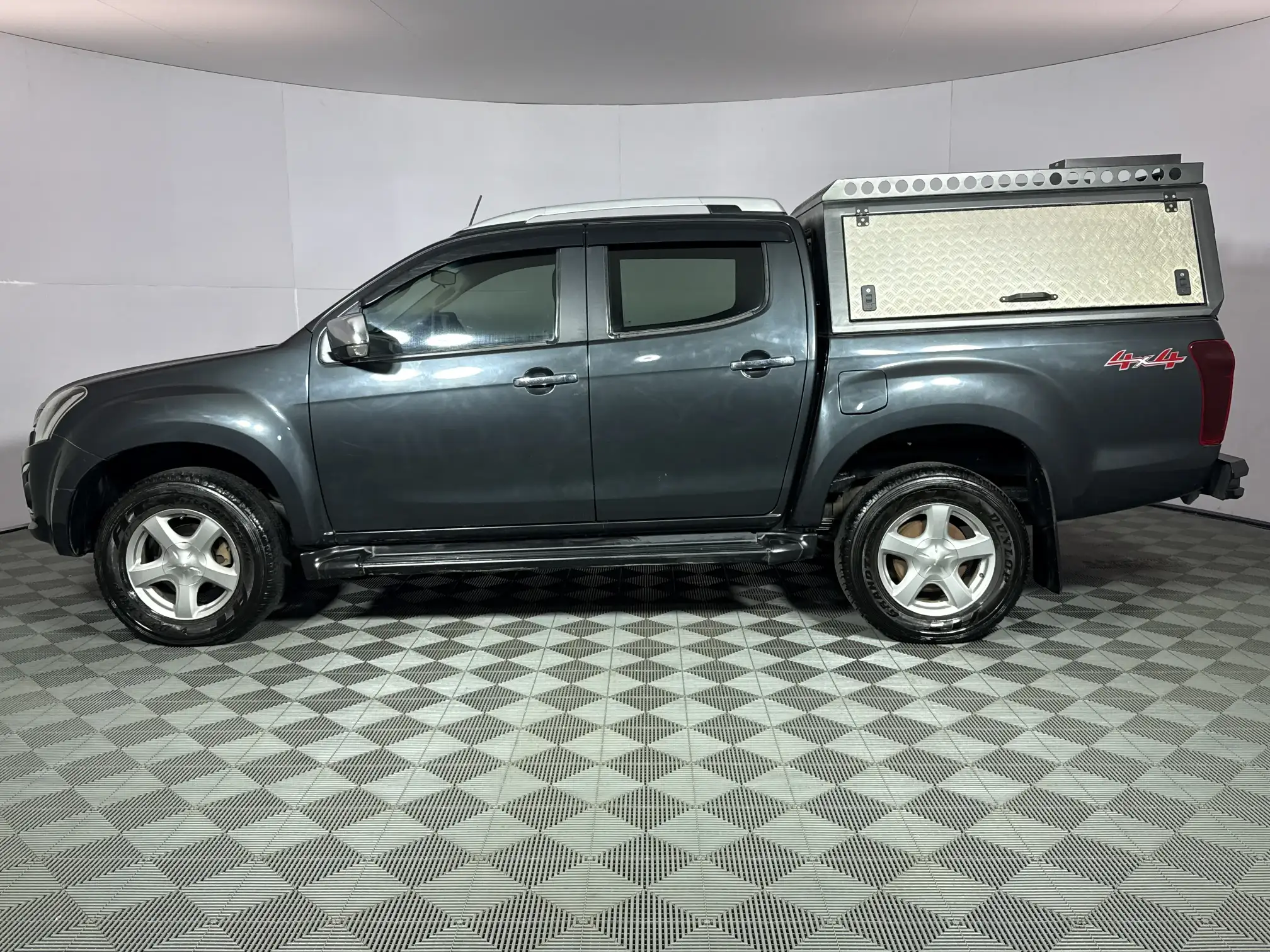 Isuzu KB