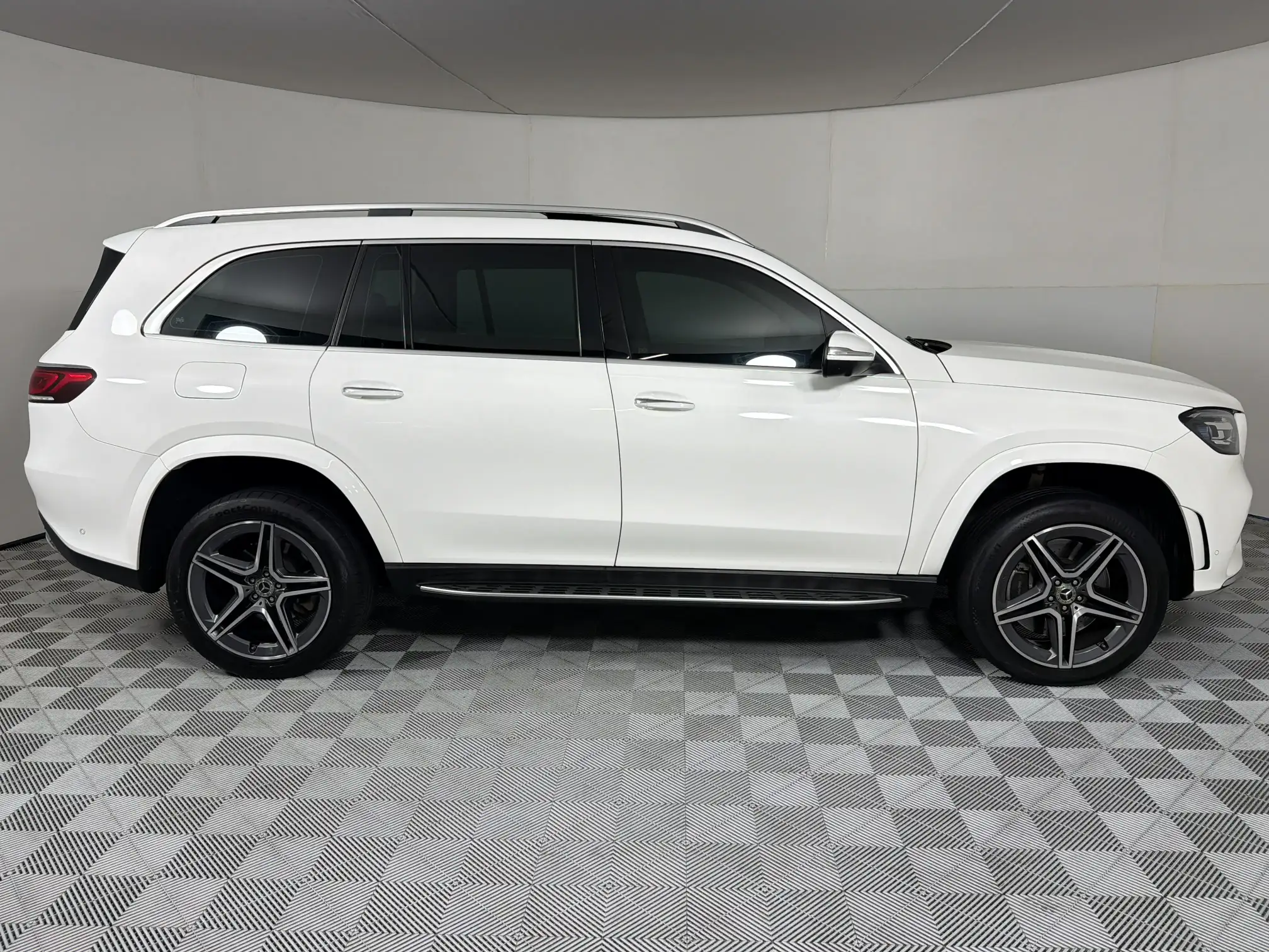 Mercedes-Benz GL Class