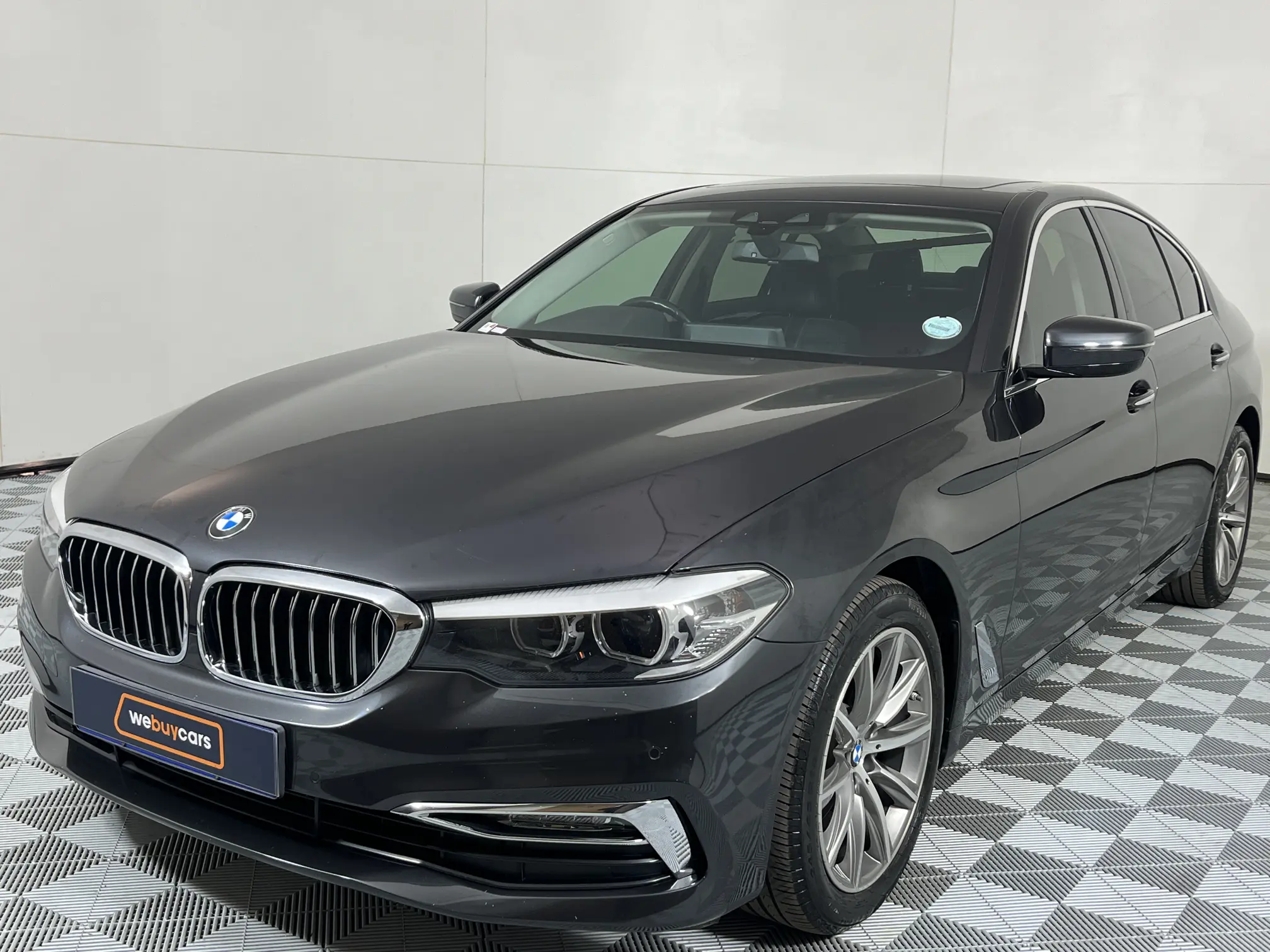 2018 BMW 5 Series 520d Luxury Line Auto (G30)