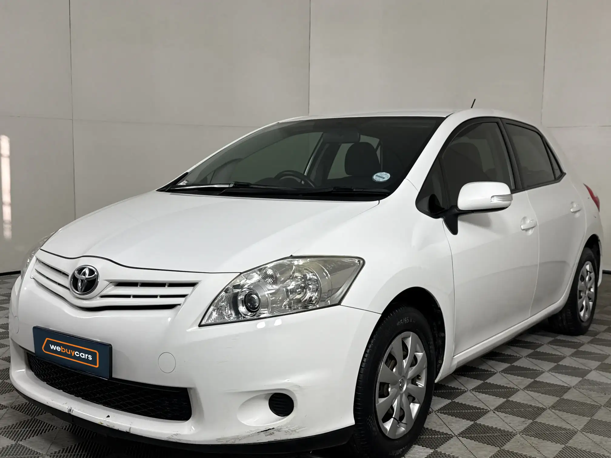 2012 Toyota Auris