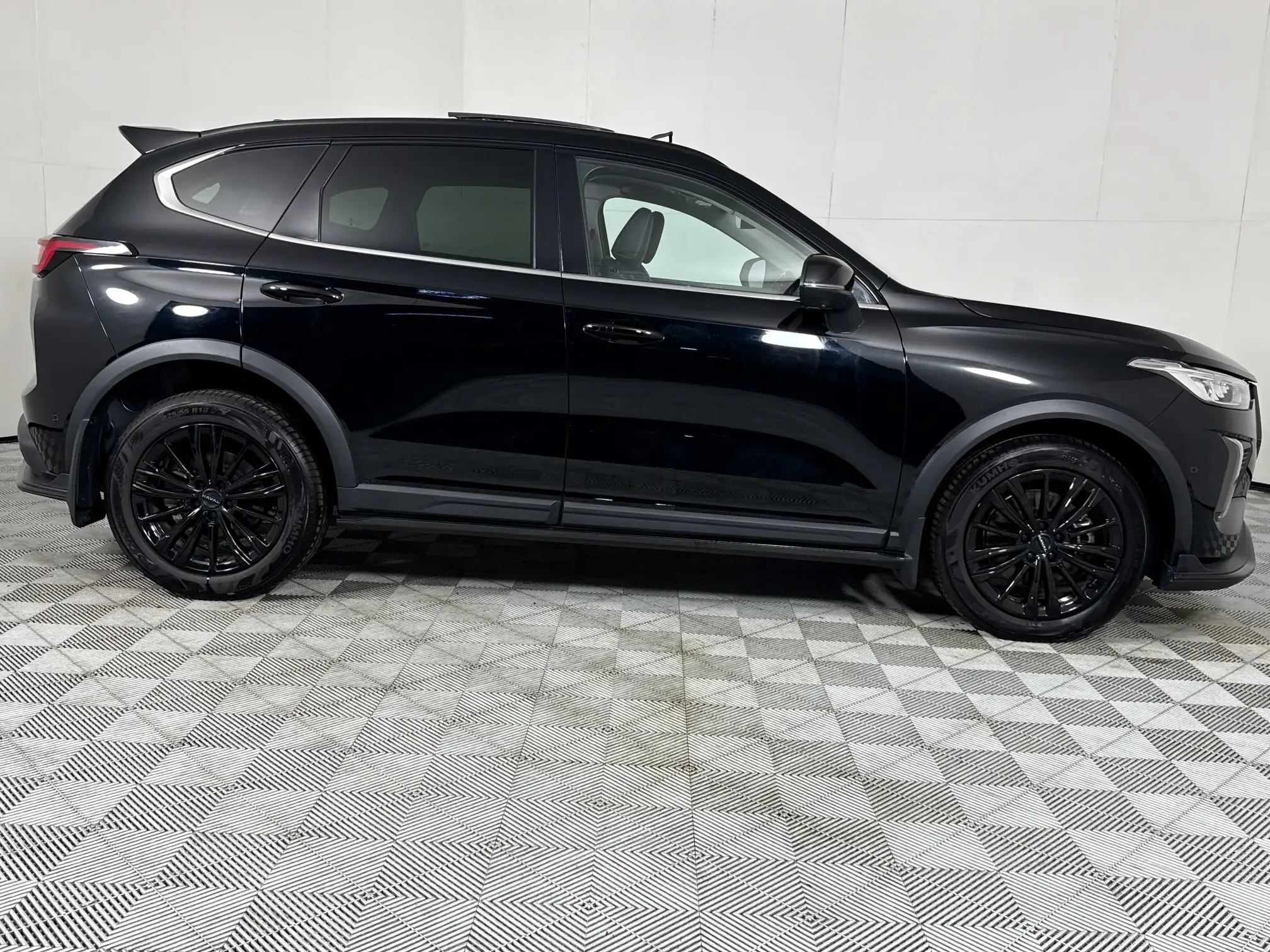 Haval Jolion