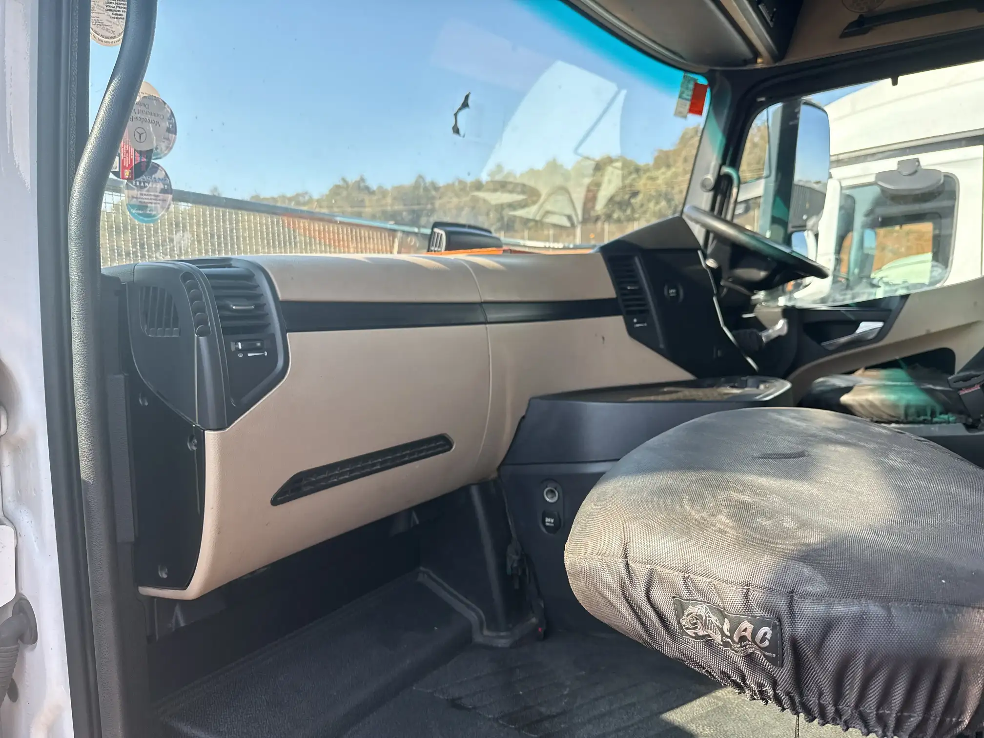 Mercedes-Benz 26 Series Actros