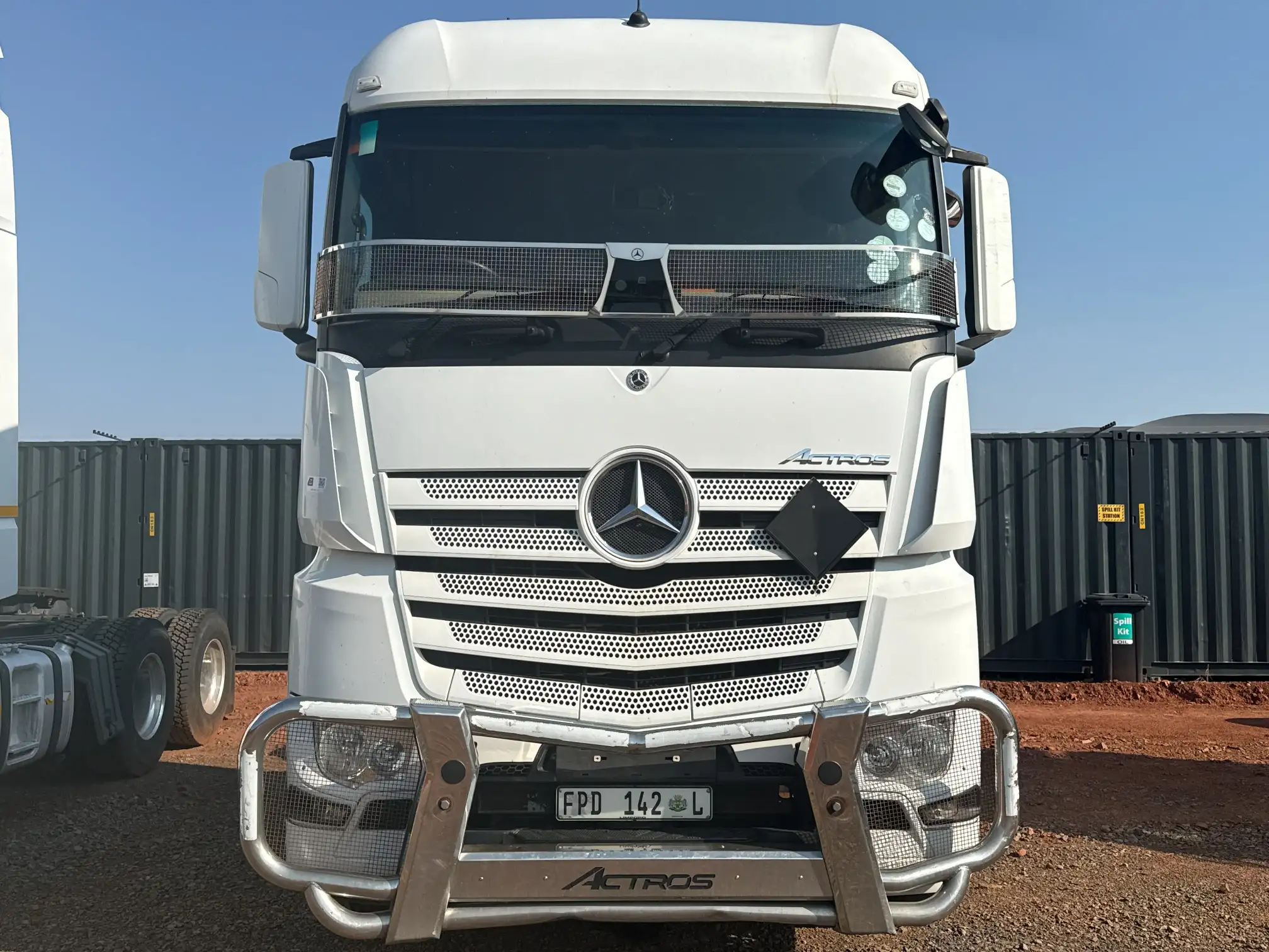 Mercedes-Benz 26 Series Actros