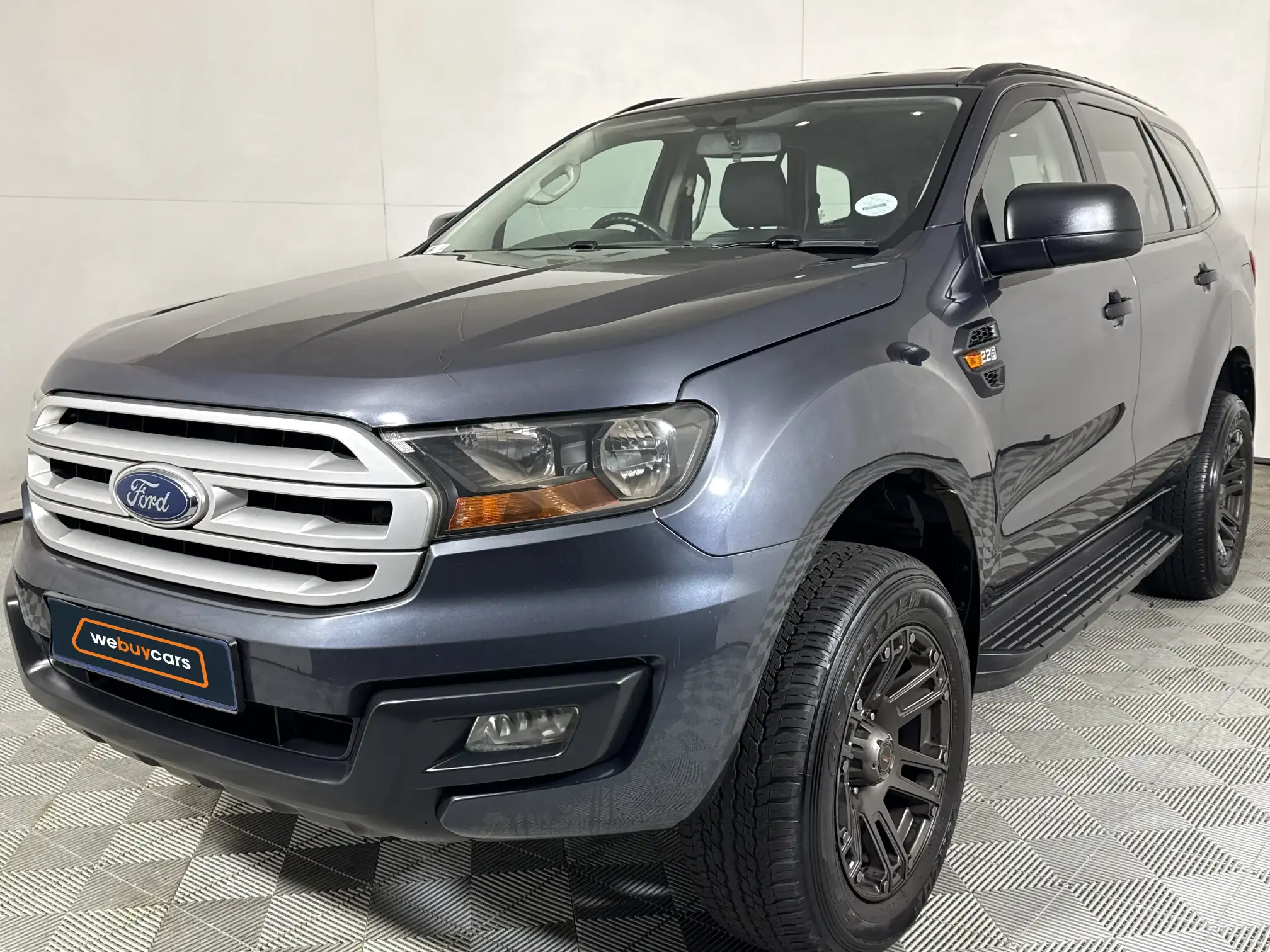 2017 Ford Everest