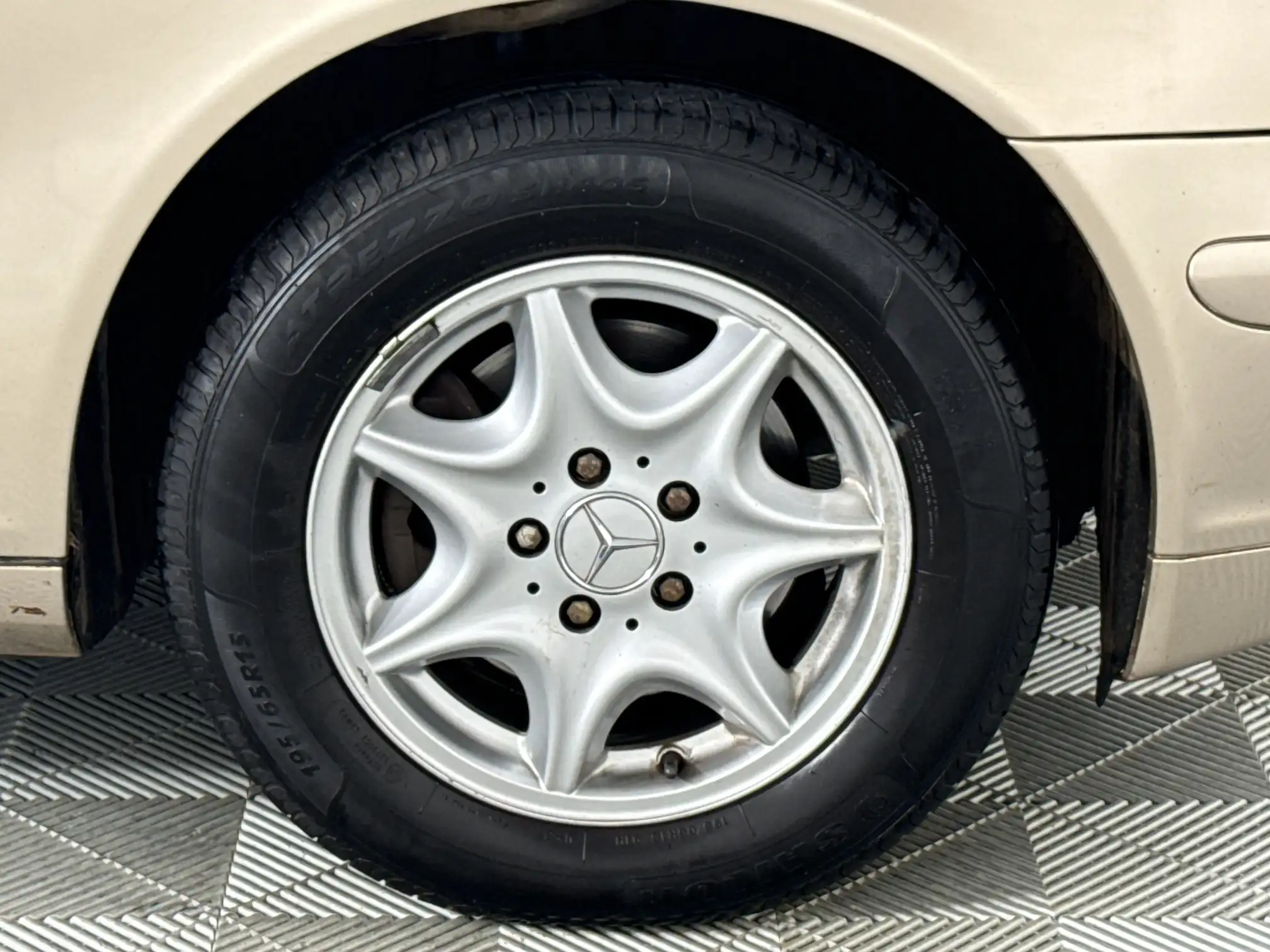 Mercedes-Benz C Class Sedan