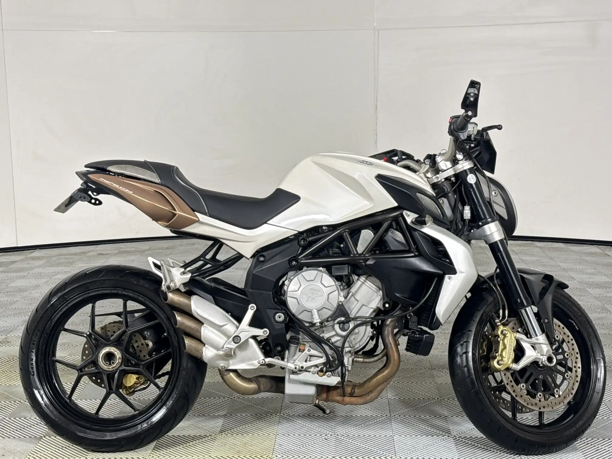 Mv Agusta Brutale